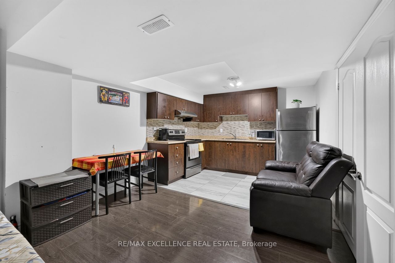 451 Brisdale Drive Property Photo 31