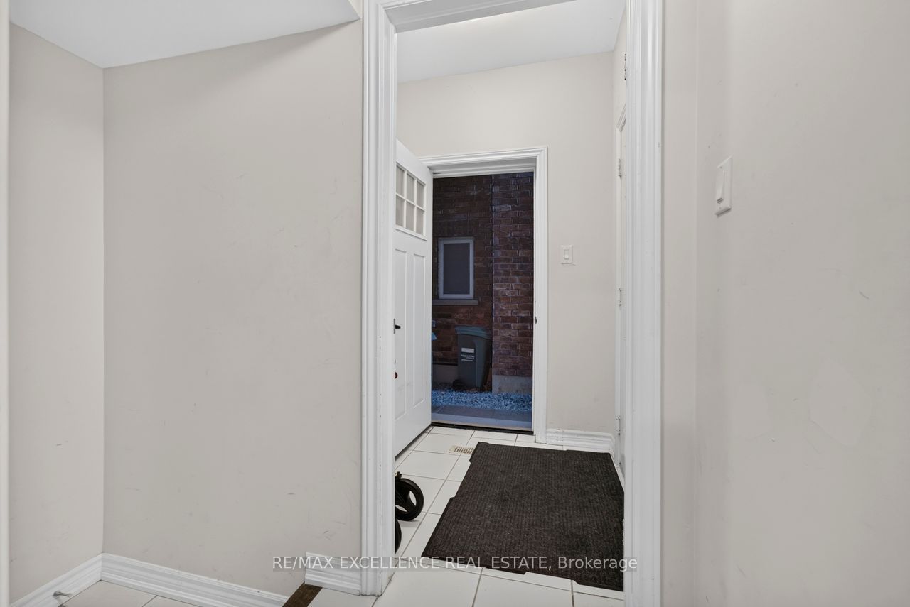 451 Brisdale Drive Property Photo 35