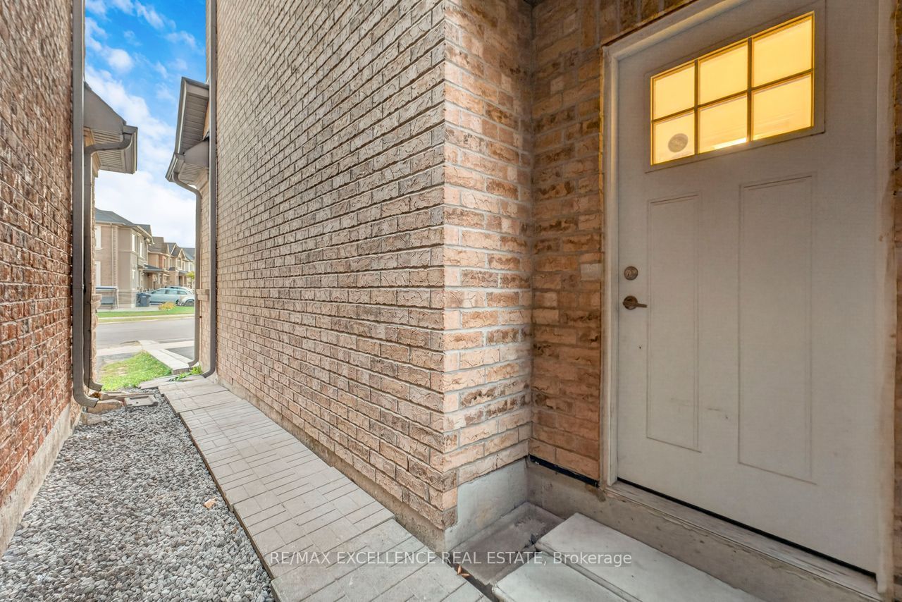 451 Brisdale Drive Property Photo 36