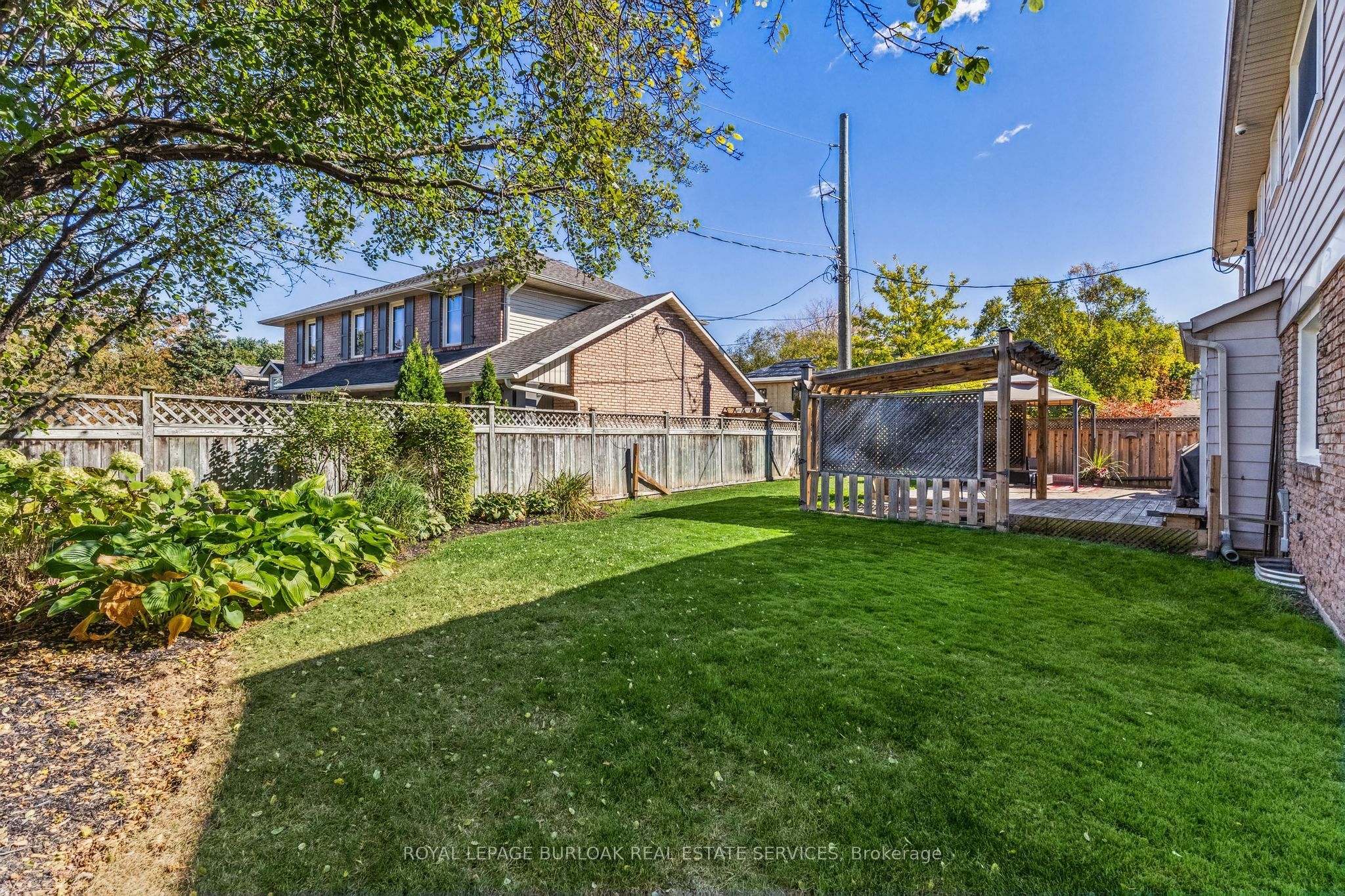 4248 Dunvegan Road Property Photo 43