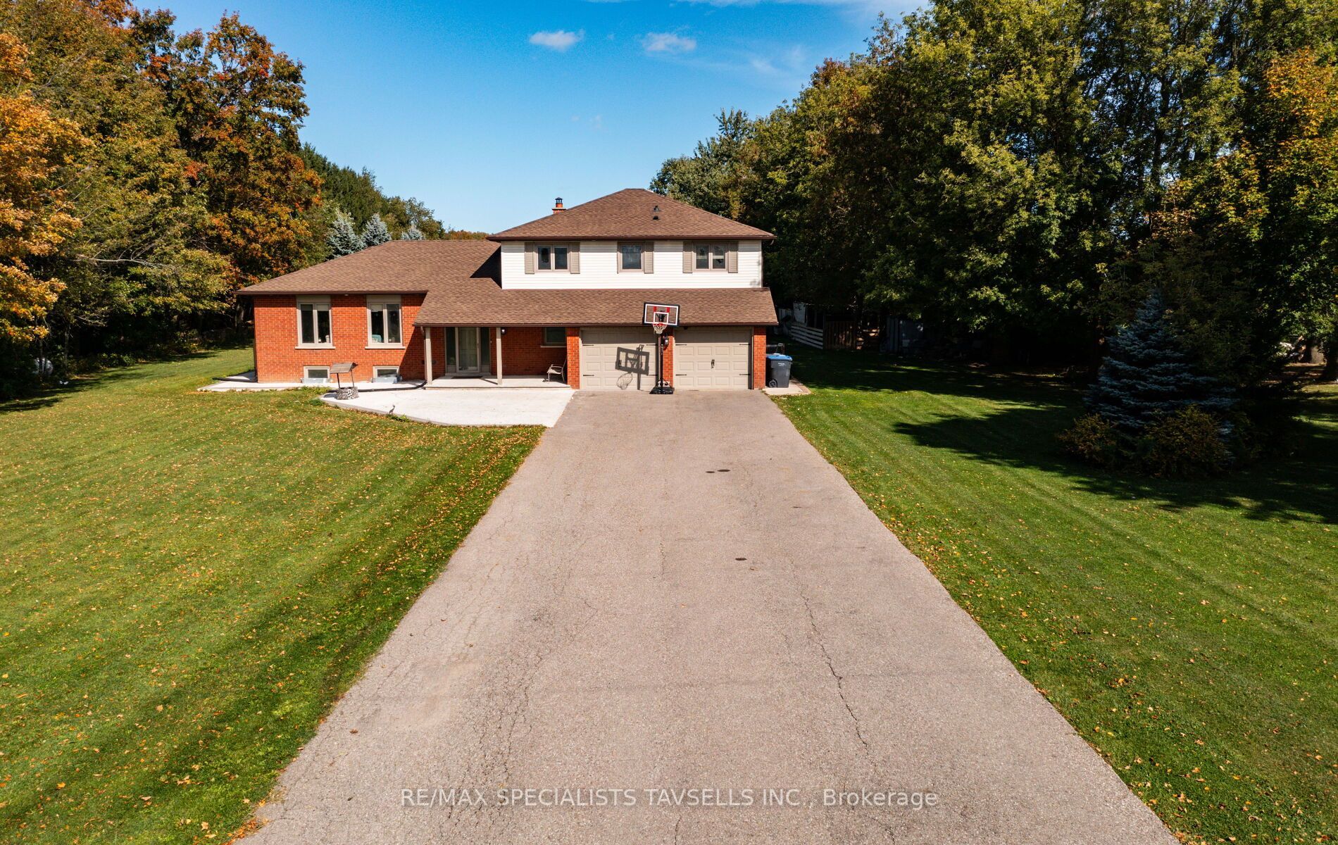 17991 St. Andrew's Road Property Photo 1