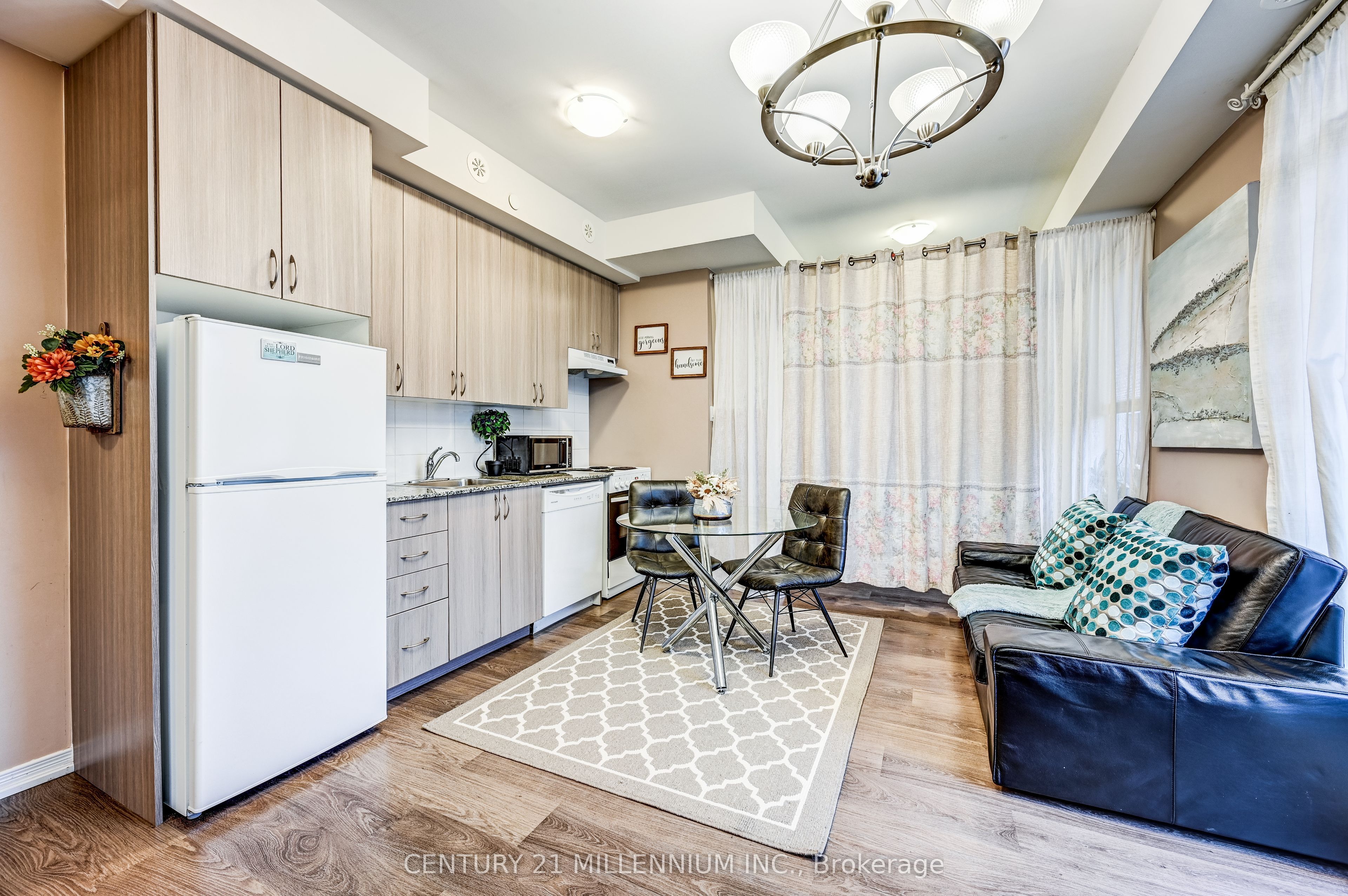 50 Sky Harbour Drive 201 Property Photo 12