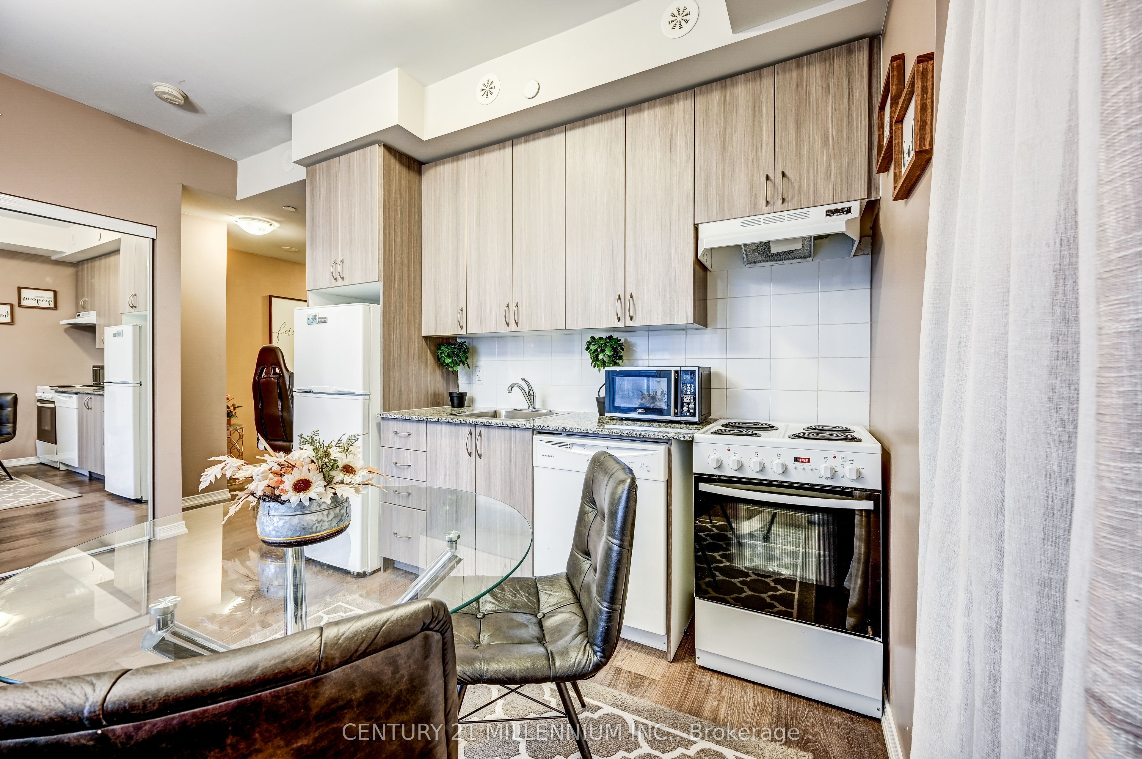 50 Sky Harbour Drive 201 Property Photo 18