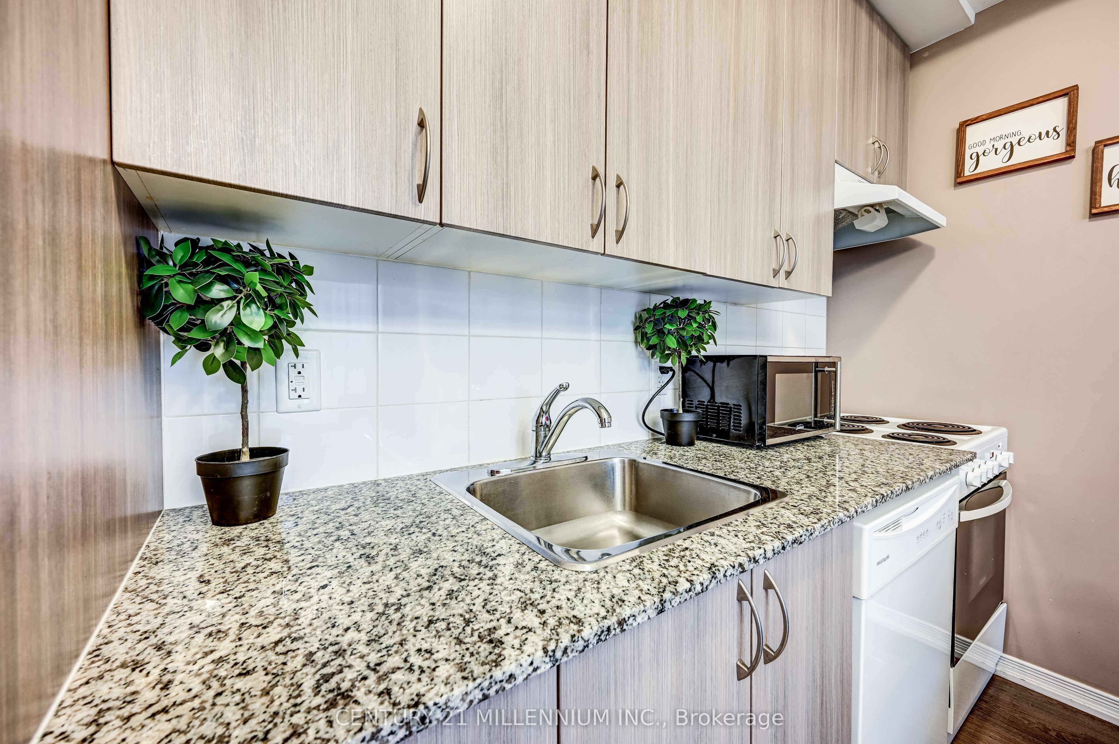 50 Sky Harbour Drive 201 Property Photo 19