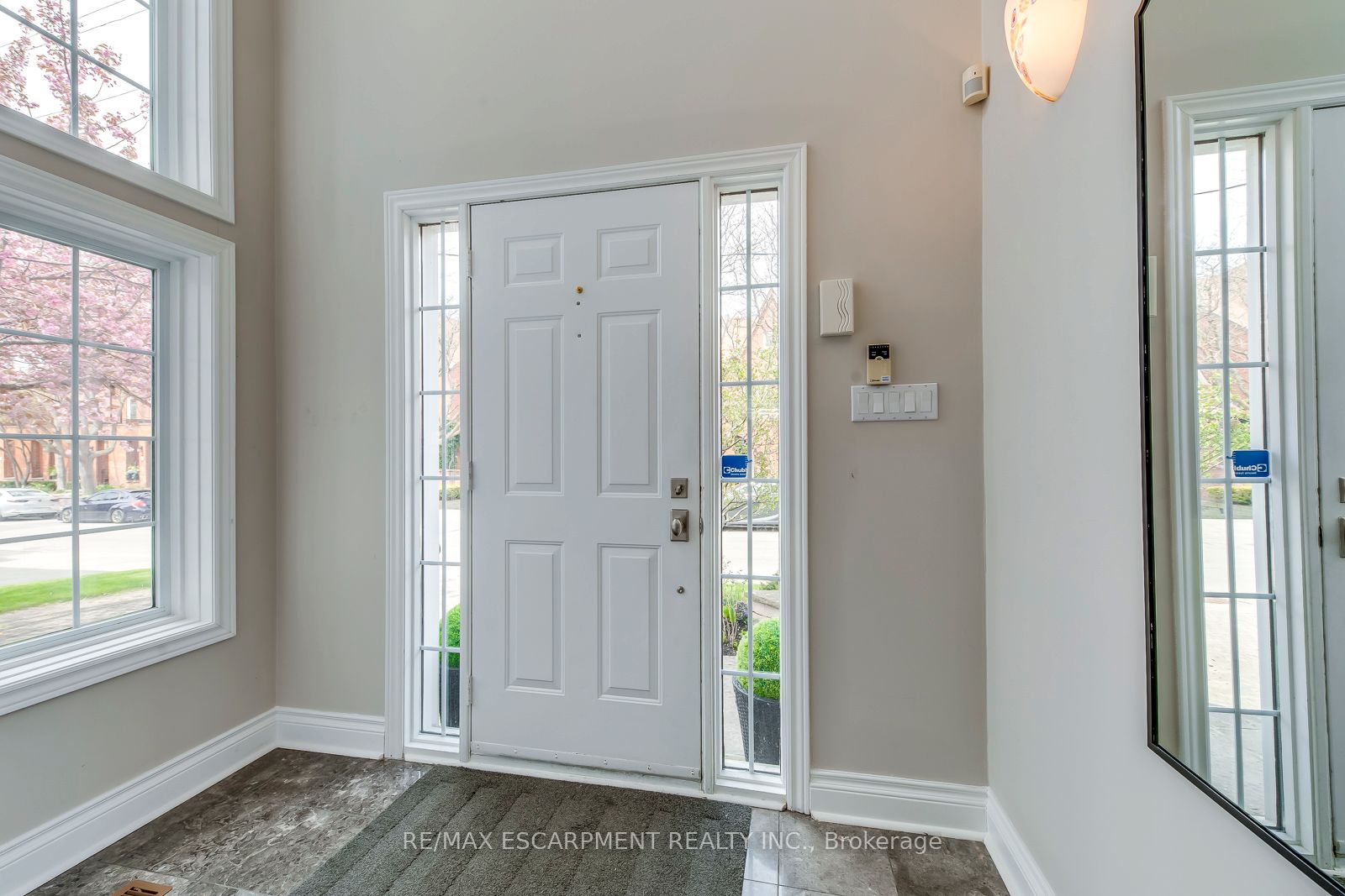 48 Forsythe Street Property Photo 4