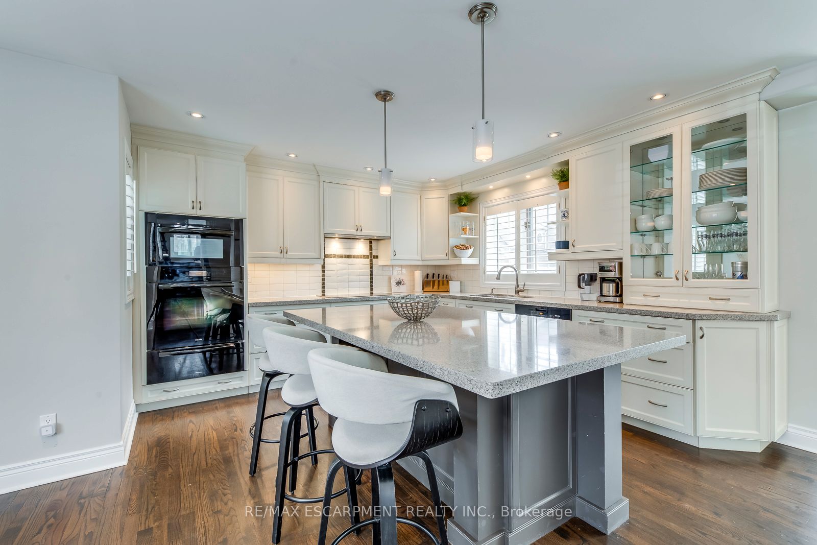 48 Forsythe Street Property Photo 9