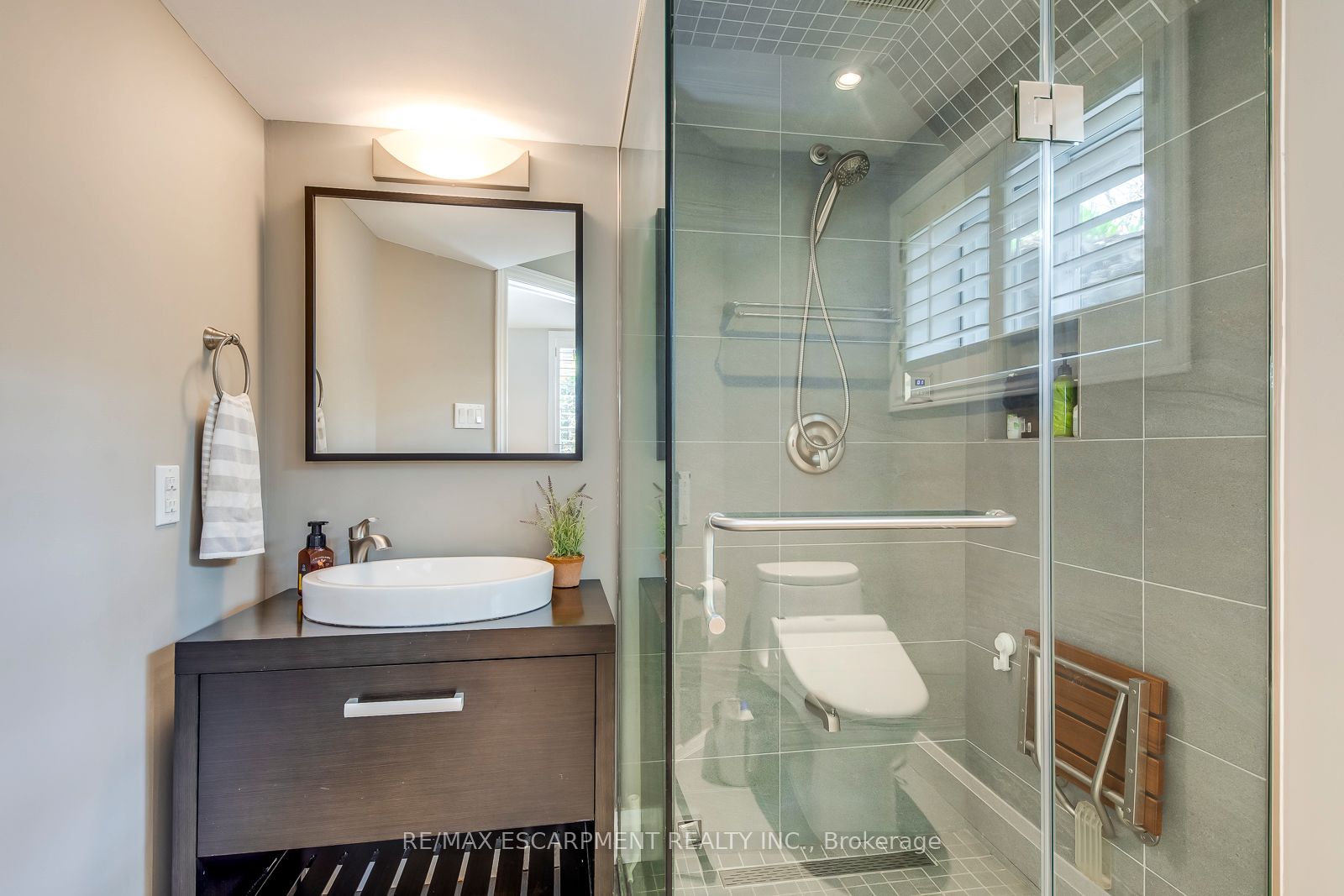 48 Forsythe Street Property Photo 44