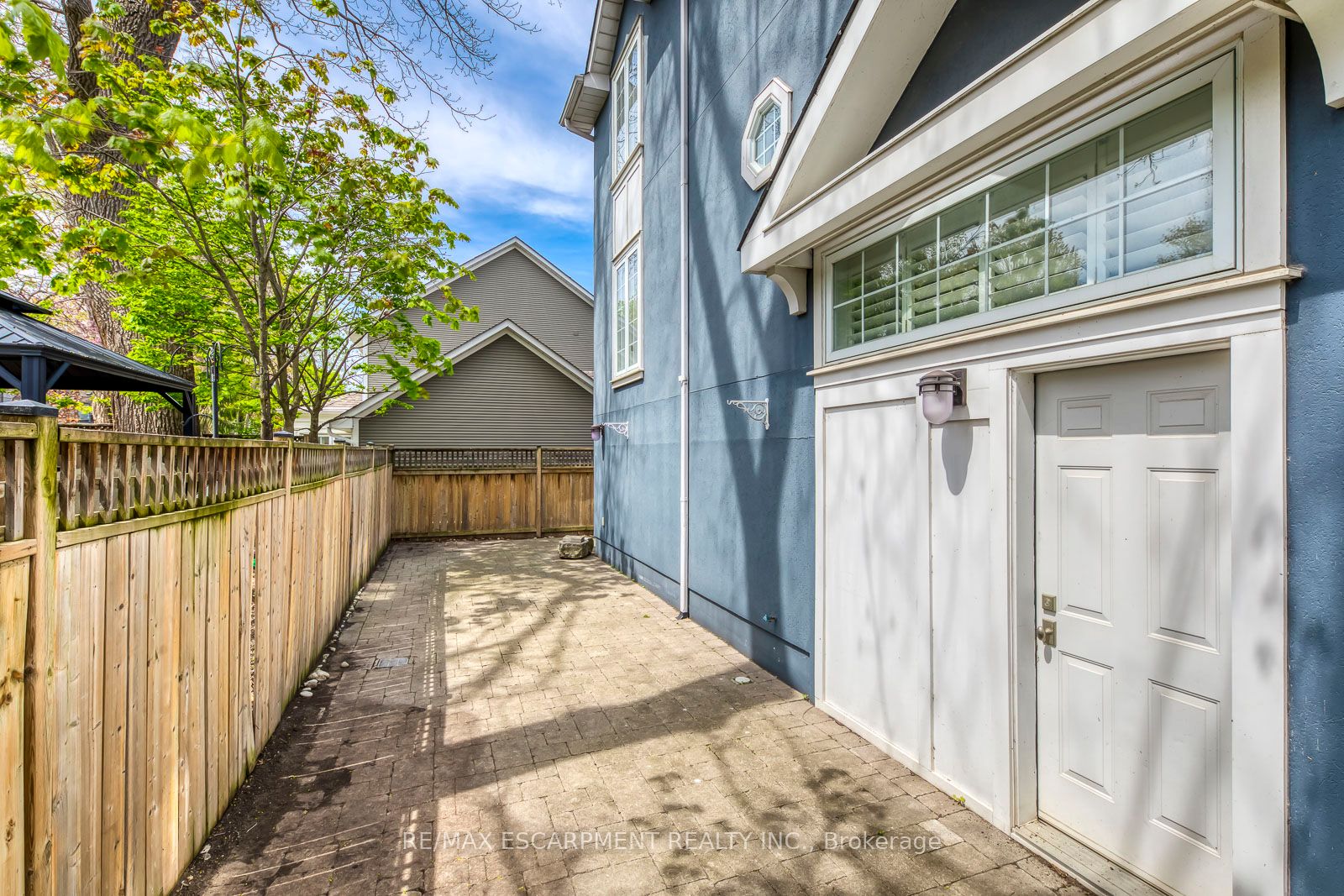 48 Forsythe Street Property Photo 49