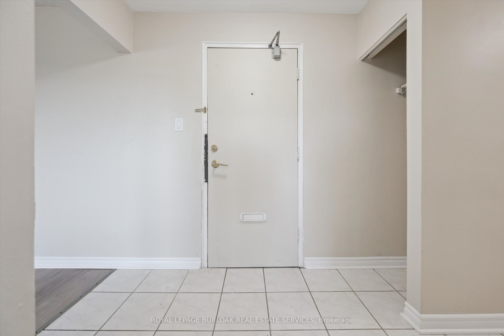 2411 New Street 405 Property Photo 8