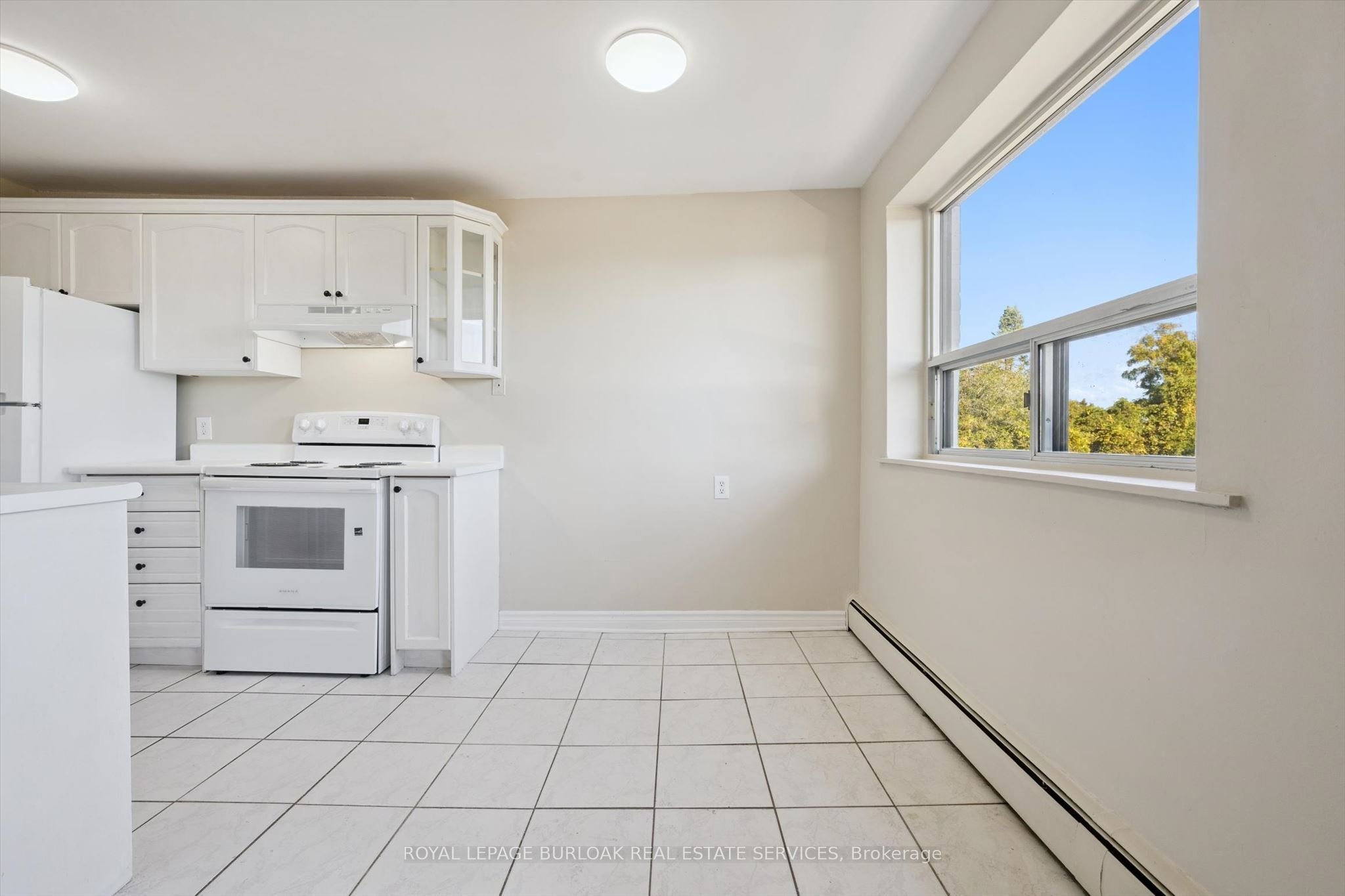 2411 New Street 405 Property Photo 13