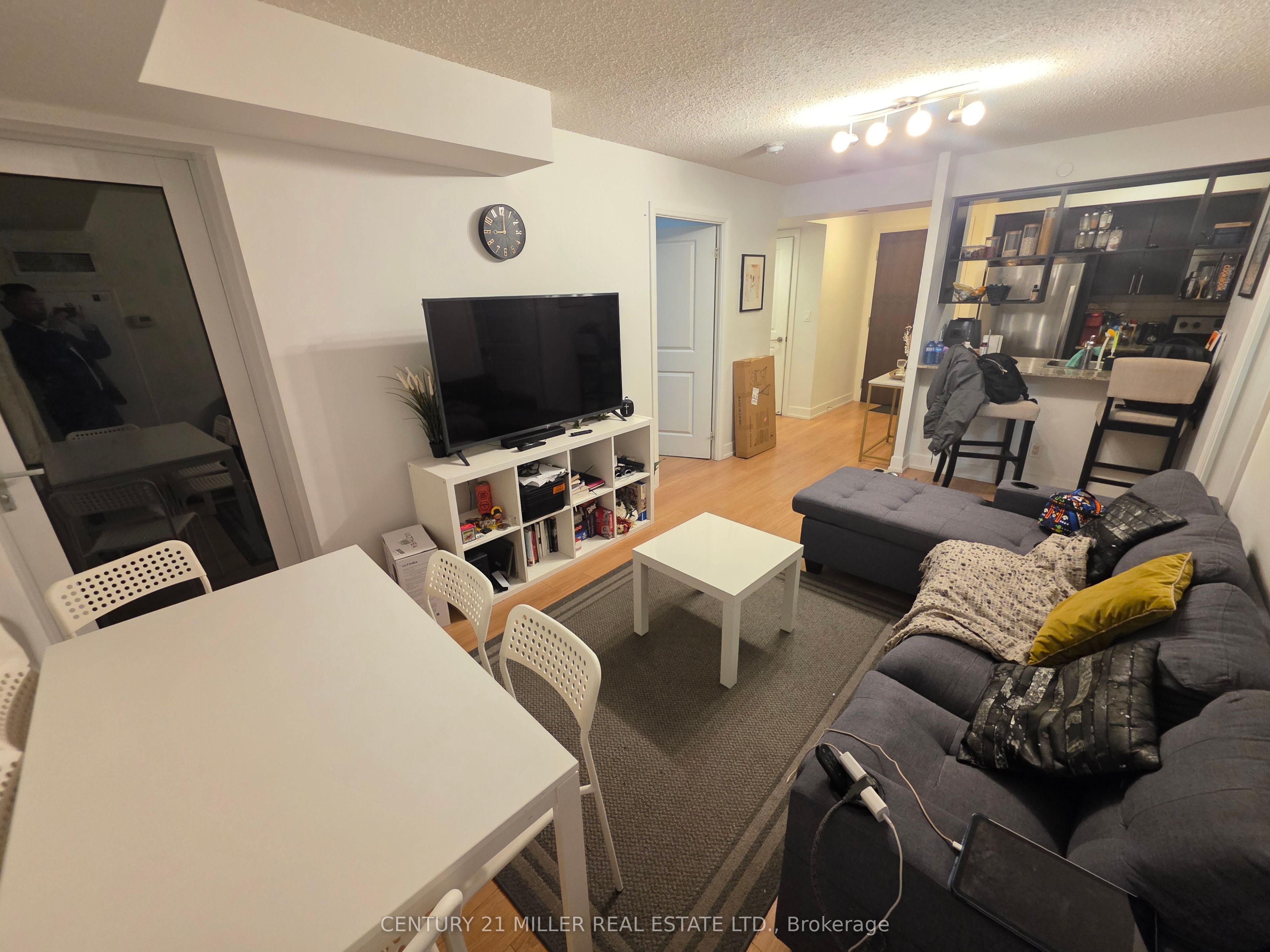 6 Eva Road 506 Property Photo 11