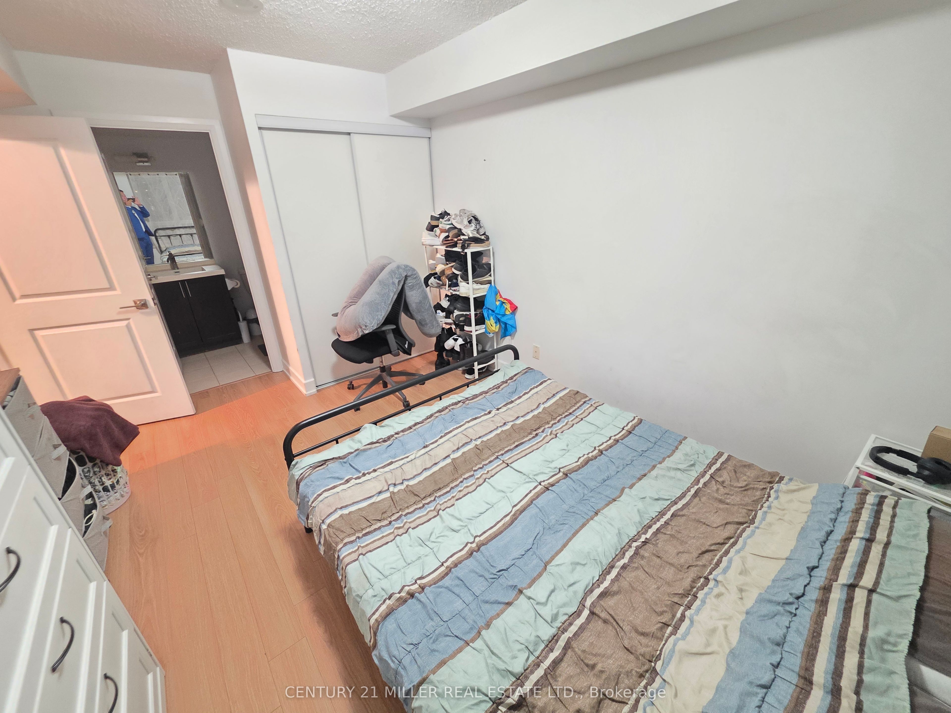 6 Eva Road 506 Property Photo 16