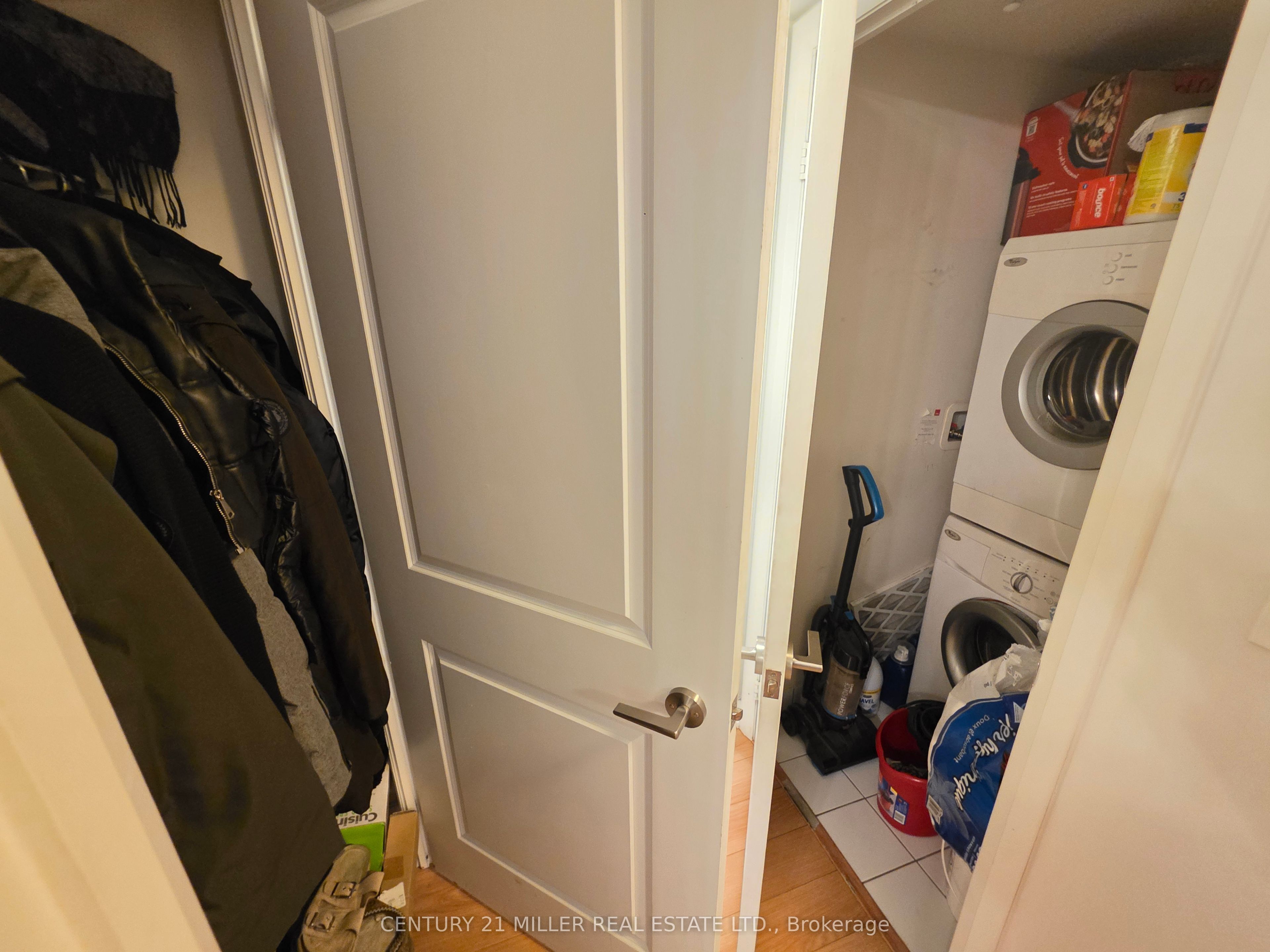 6 Eva Road 506 Property Photo 21
