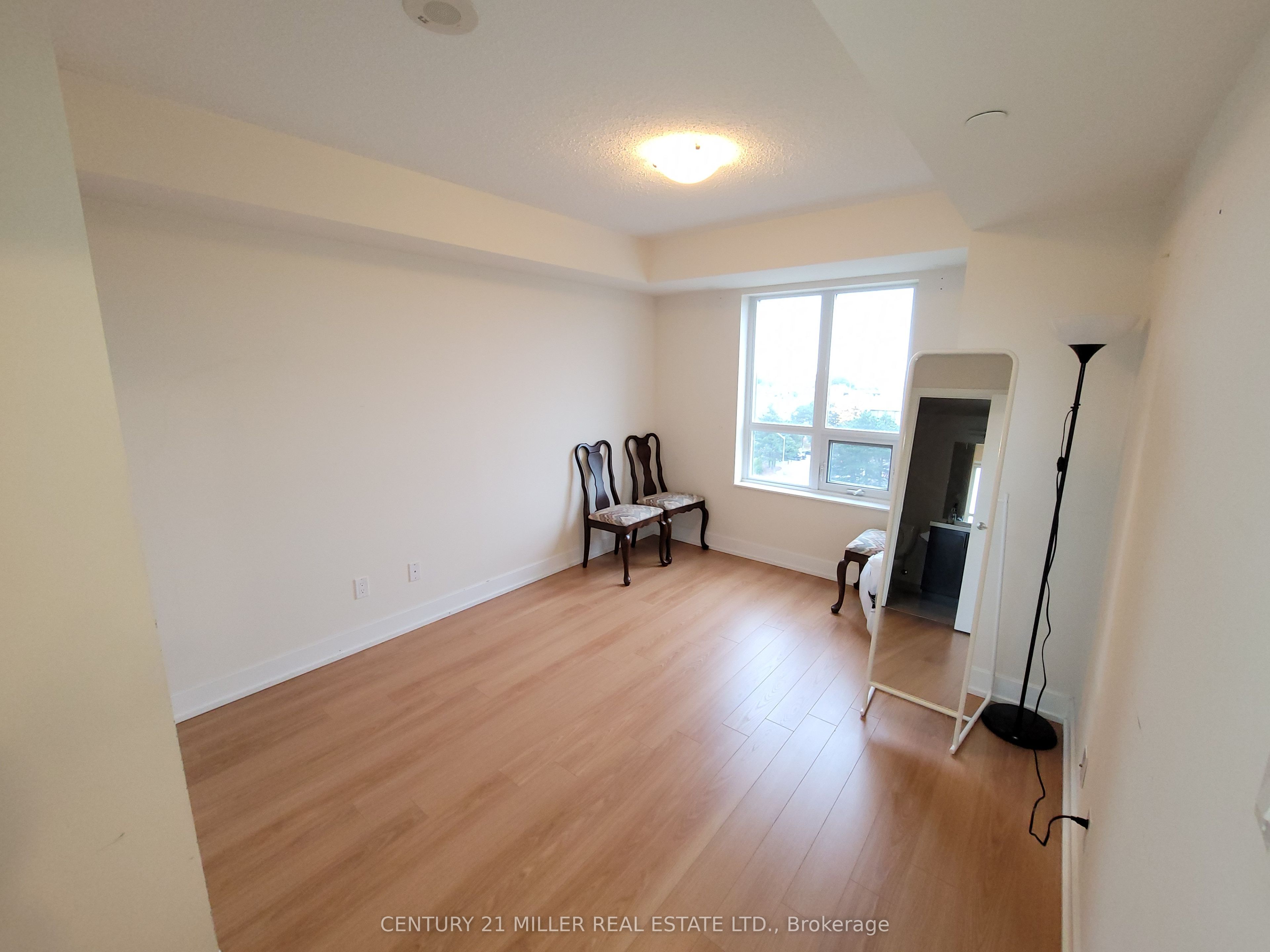 6 Eva Road 506 Property Photo 25