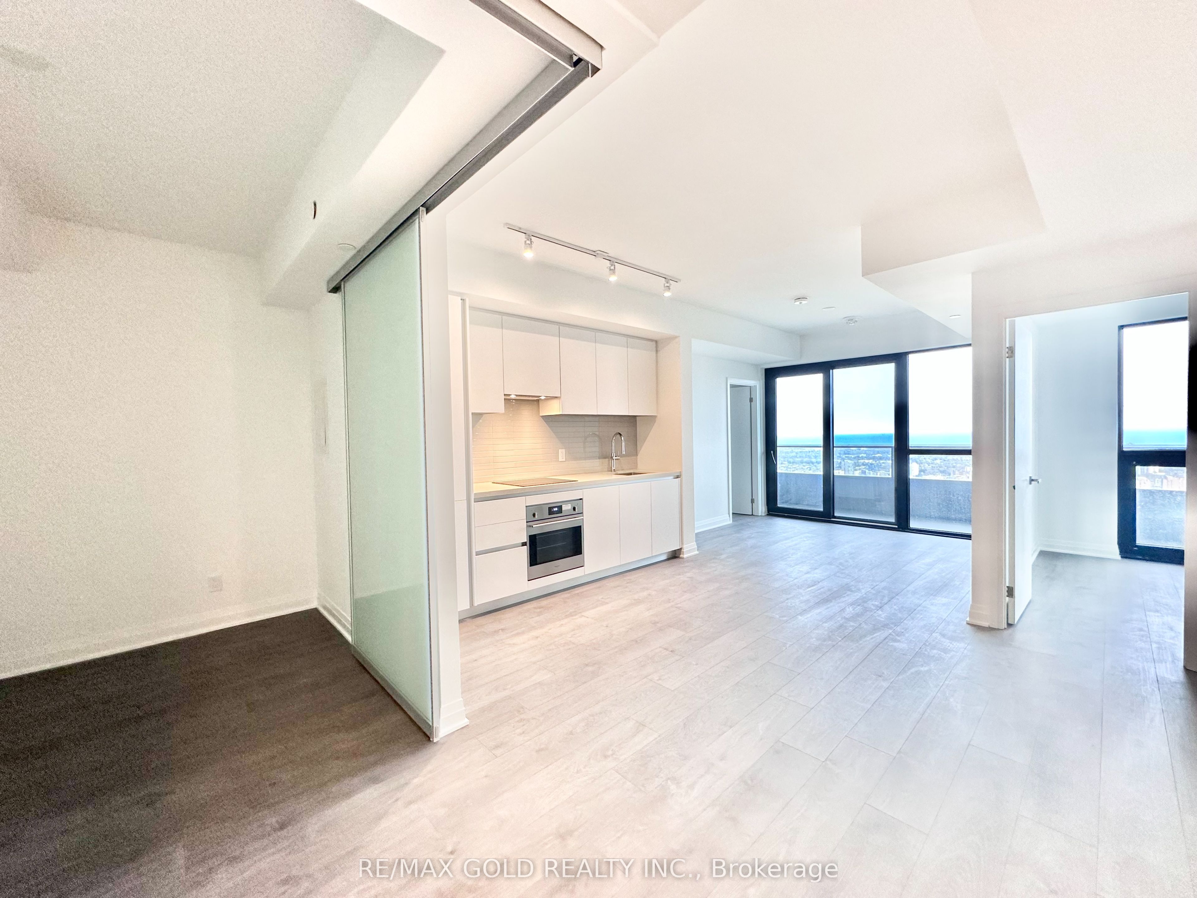 4015 The Exchange 5103 Property Photo 7