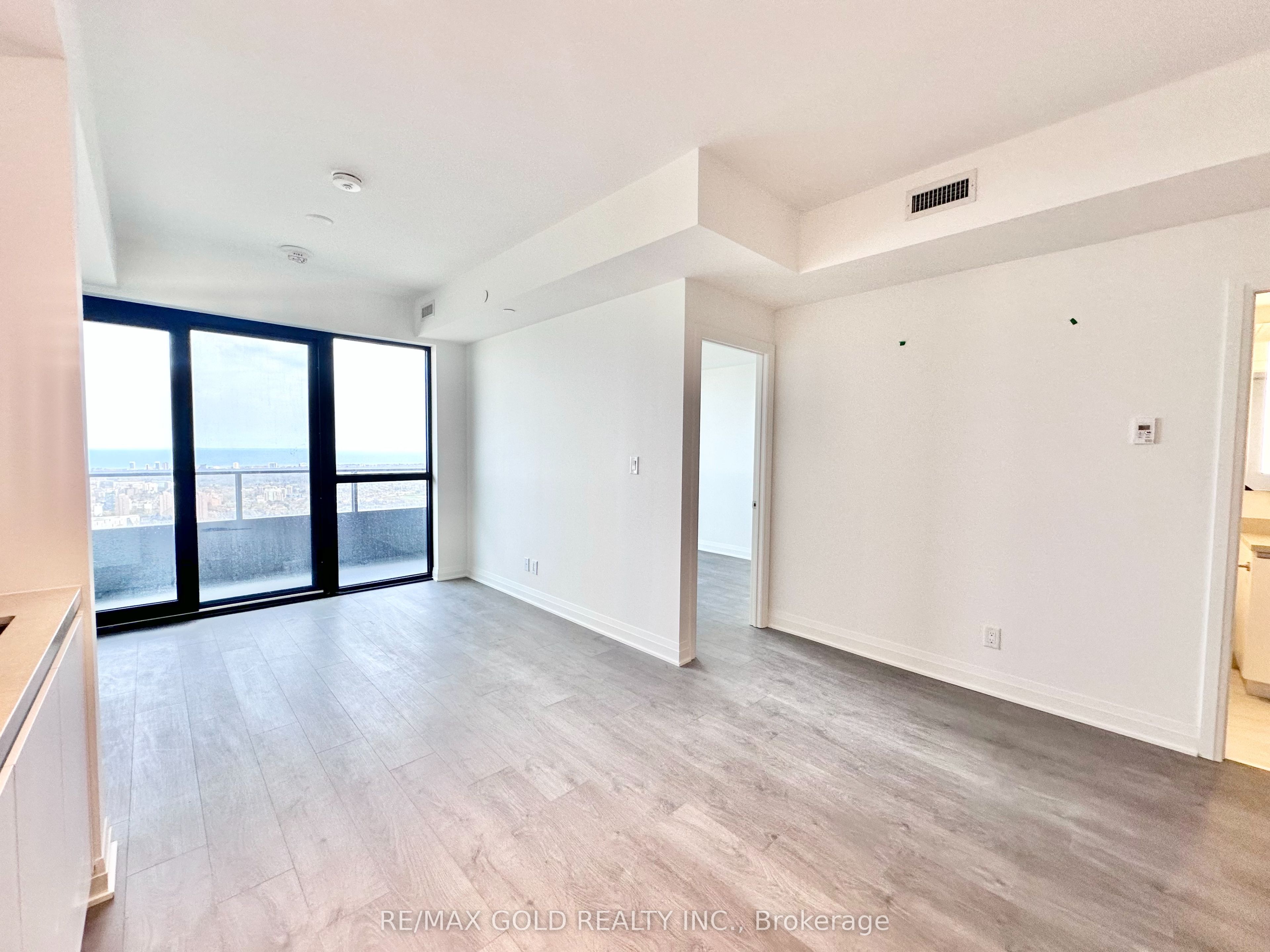 4015 The Exchange 5103 Property Photo 14