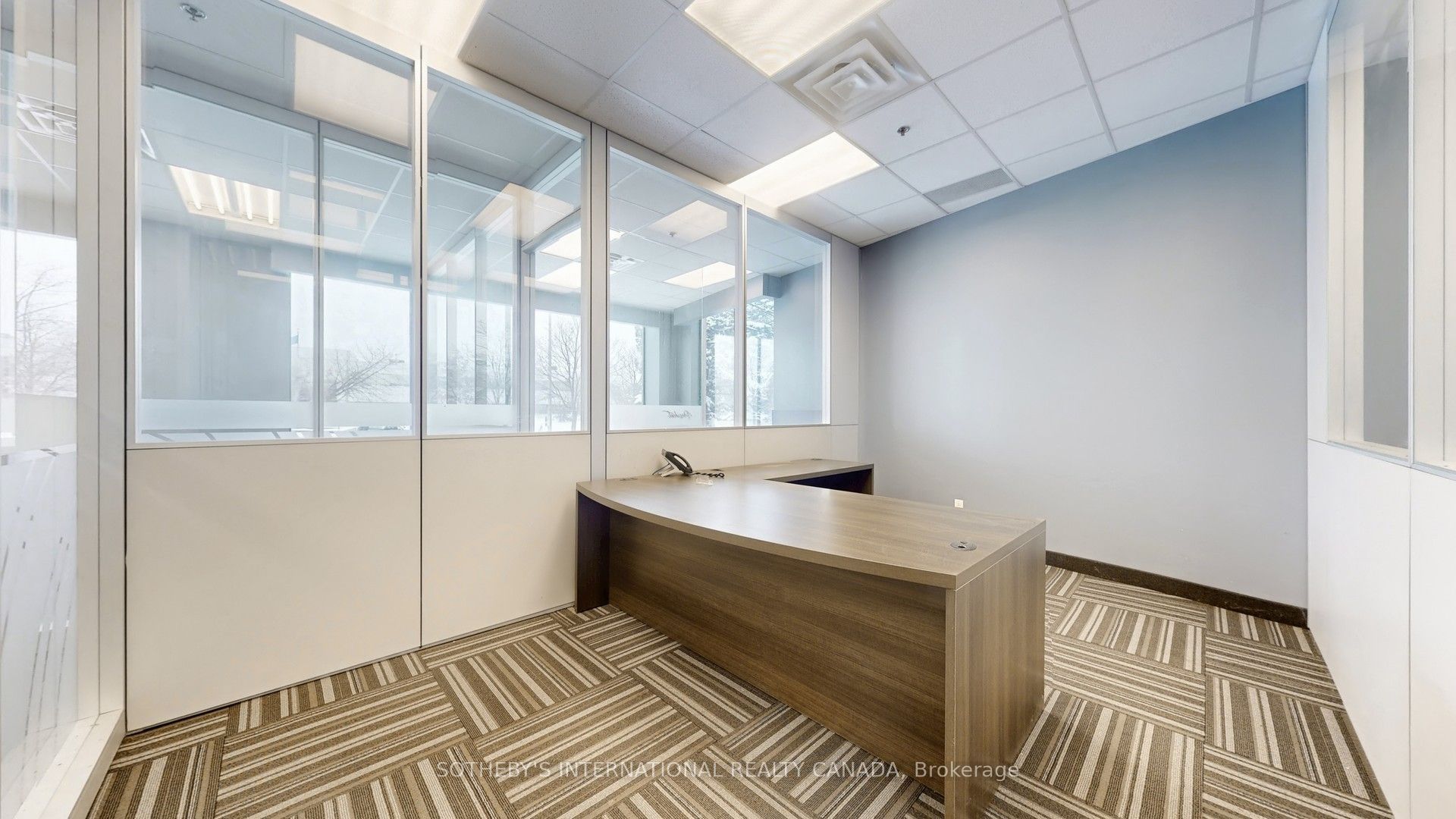 180 Traders Boulevard E Property Photo 9