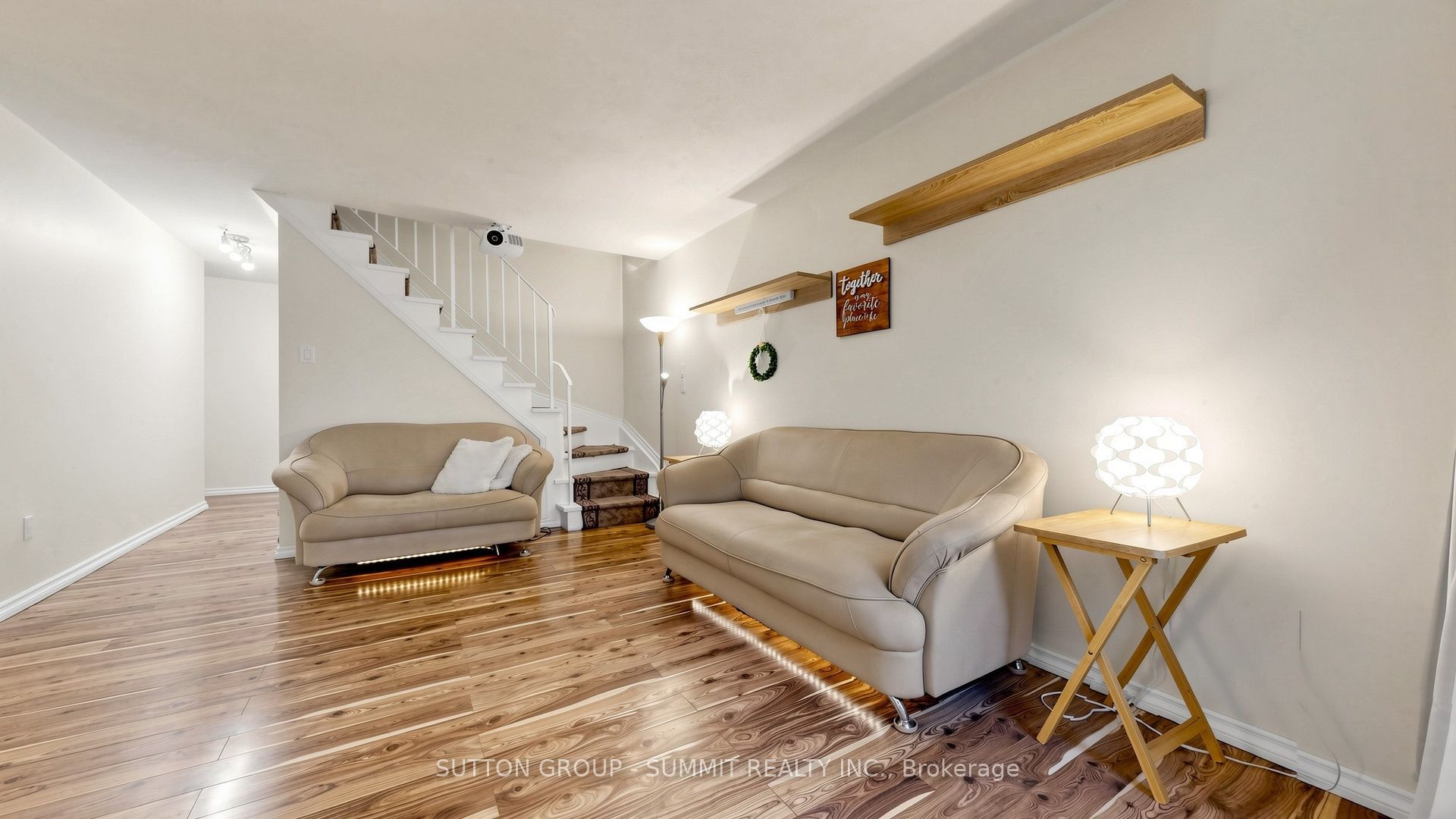 2095 Roche Court N 228 Property Photo 4