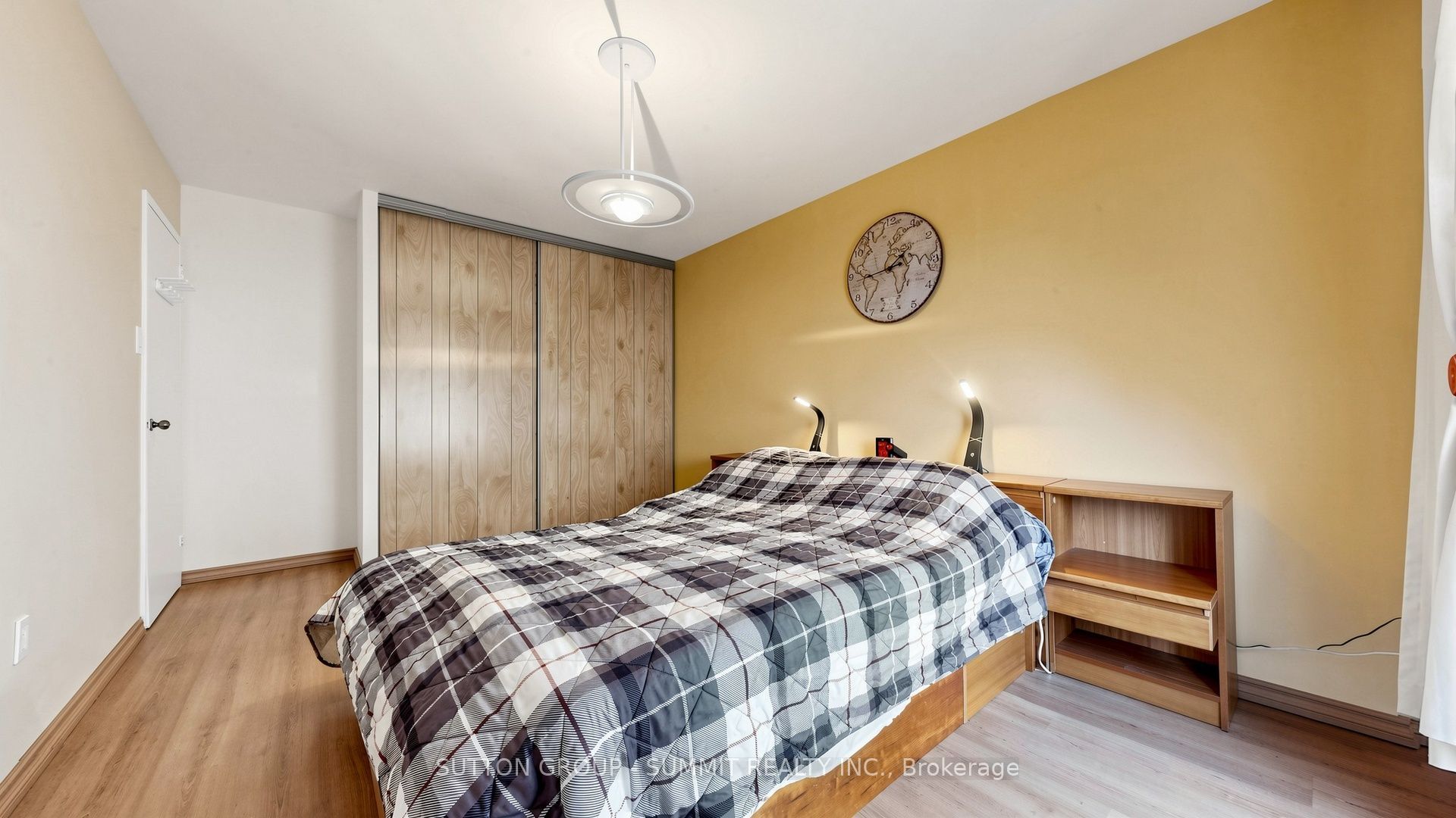 2095 Roche Court N 228 Property Photo 21