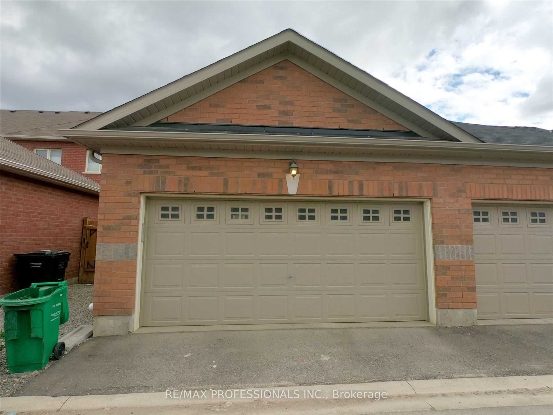 258 Inspire Boulevard Property Photo 8