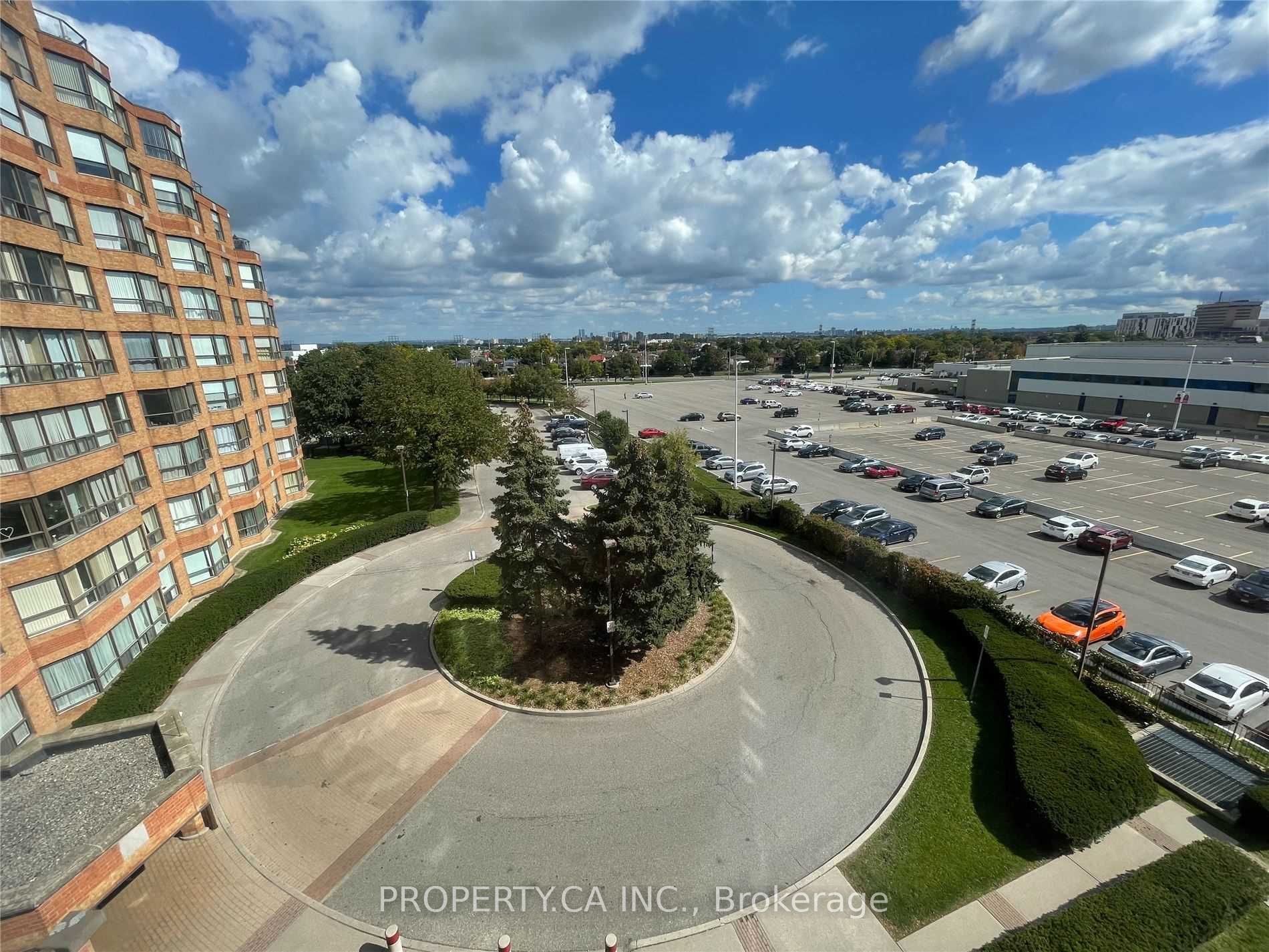 6 Humberline Drive 514 Property Photo 2