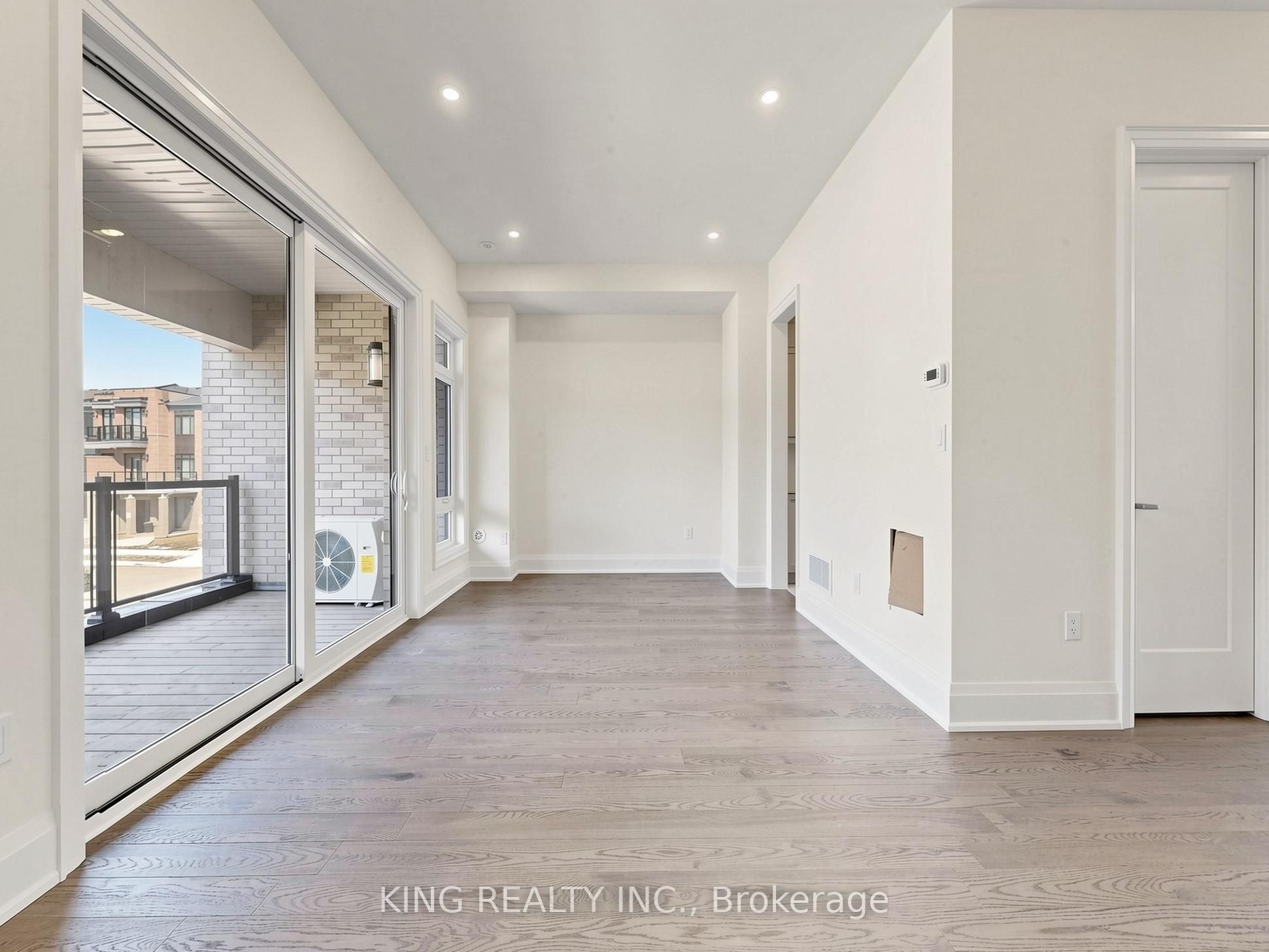107 Jack Bowerbank Boulevard Property Photo 13