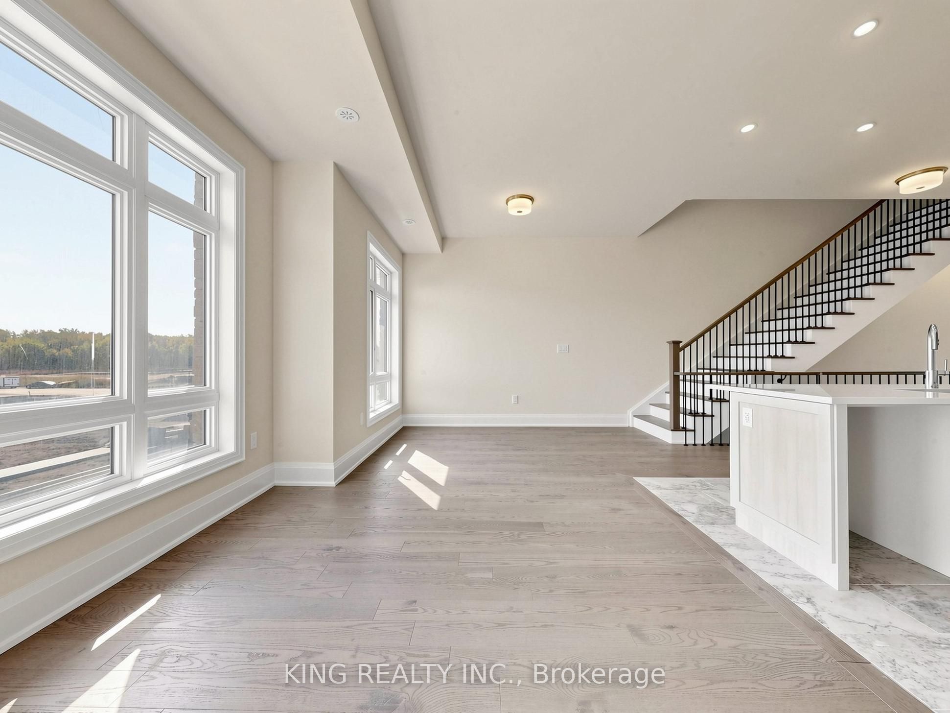 107 Jack Bowerbank Boulevard Property Photo 14