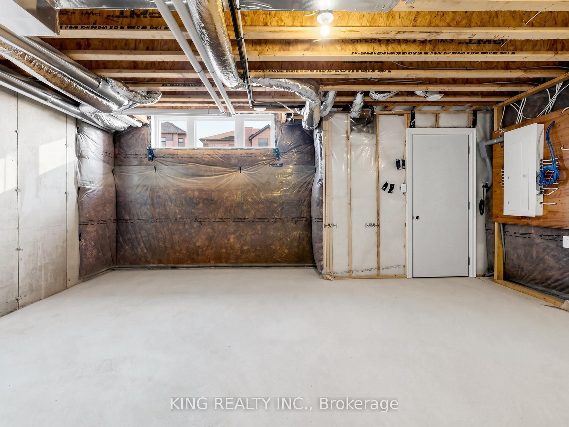 107 Jack Bowerbank Boulevard Property Photo 25