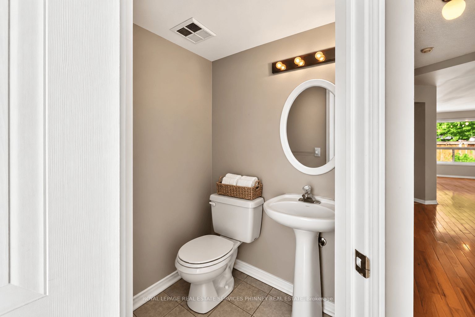 819 Village Green Boulevard 27 Property Photo 5