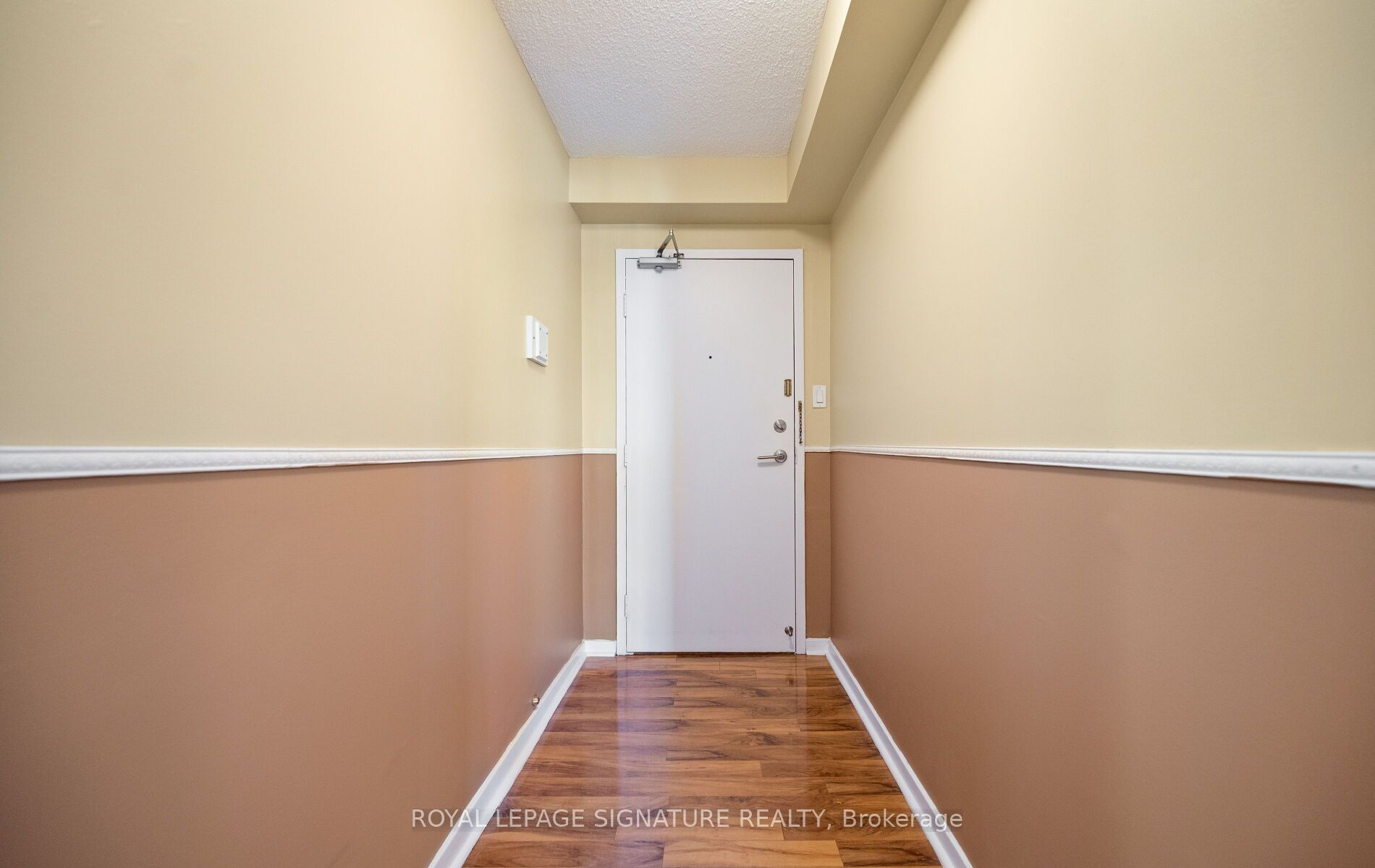 1580 Mississauga Valley Boulevard 1406 Property Photo 6