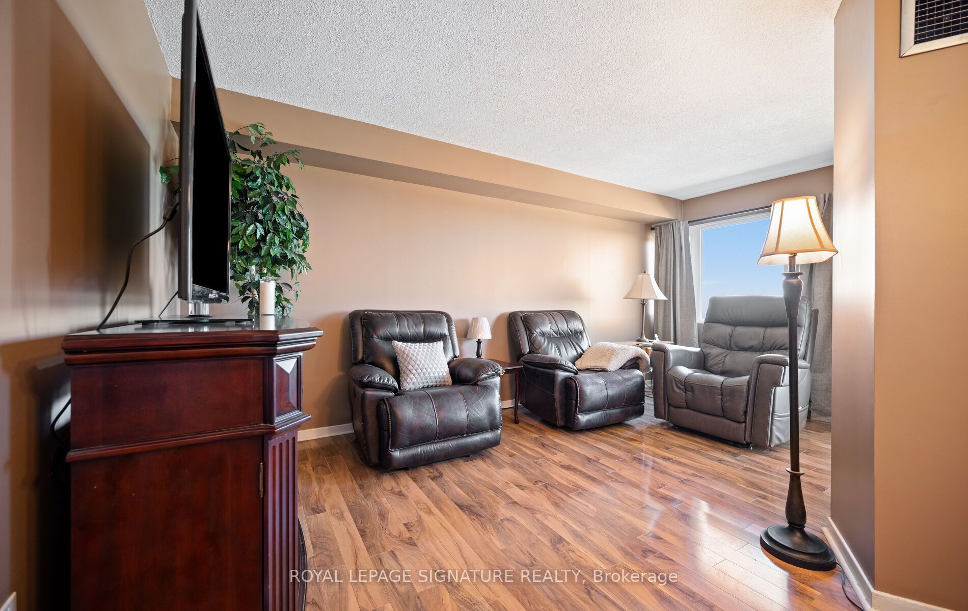1580 Mississauga Valley Boulevard 1406 Property Photo 14