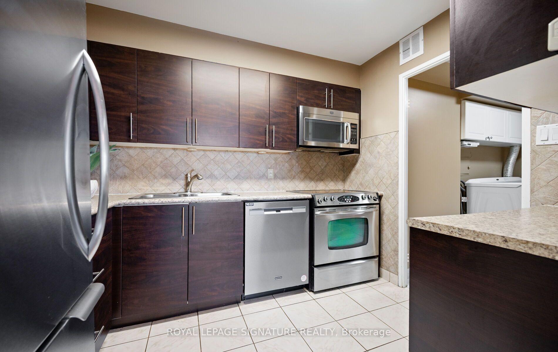 1580 Mississauga Valley Boulevard 1406 Property Photo 19
