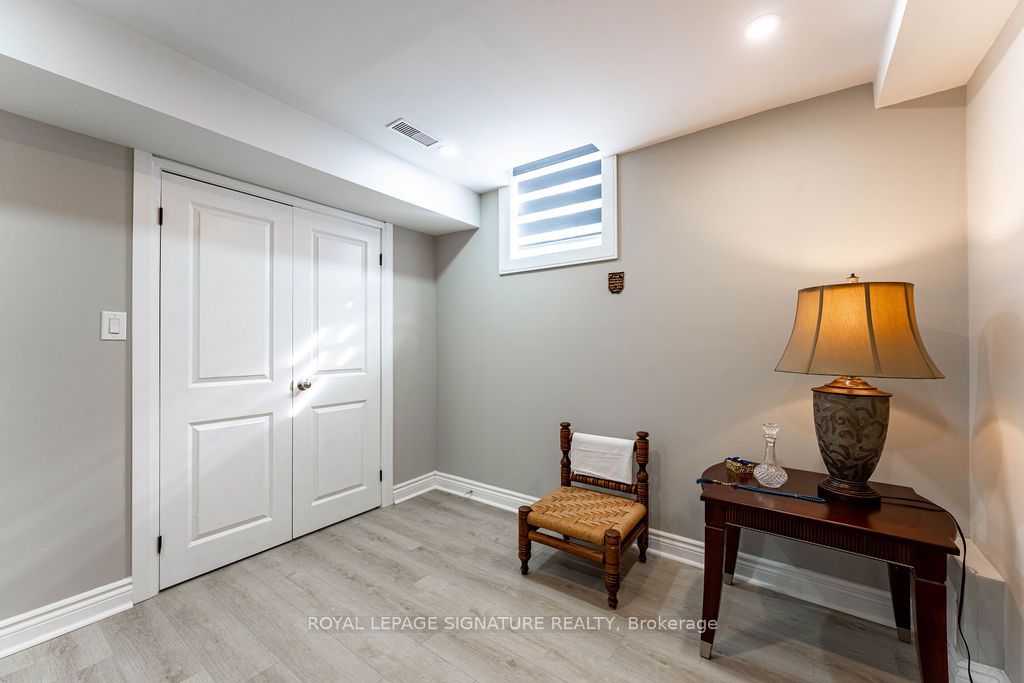 42 Summershade Street Basement Property Photo 22