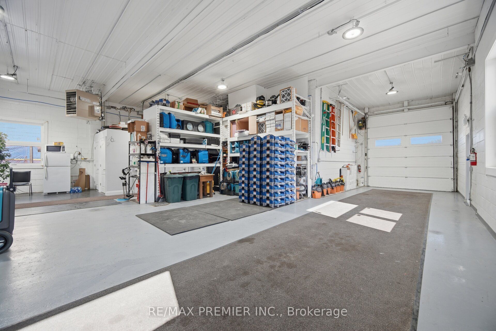 34 Rivalda Road E Property Photo 24