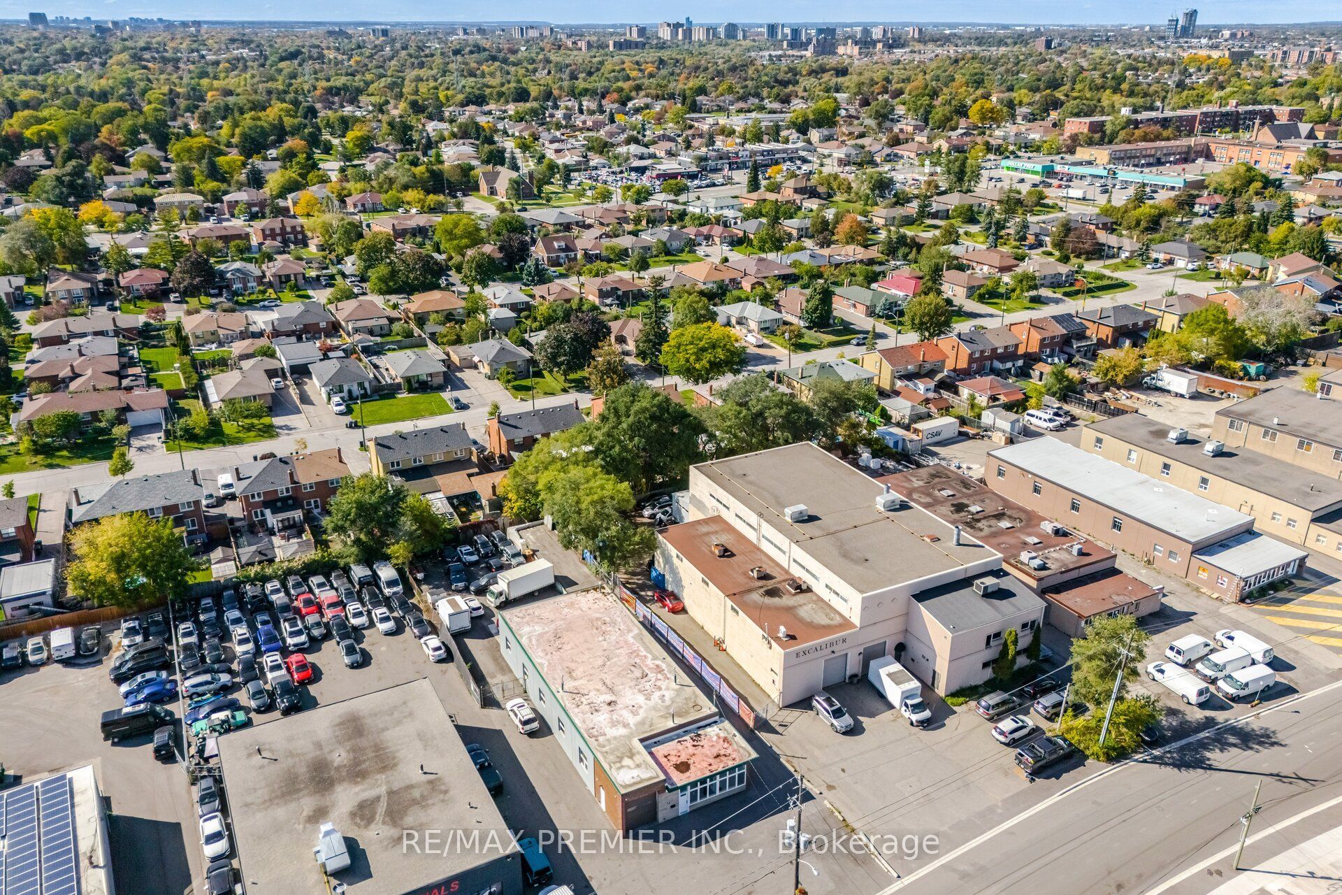 34 Rivalda Road E Property Photo 42