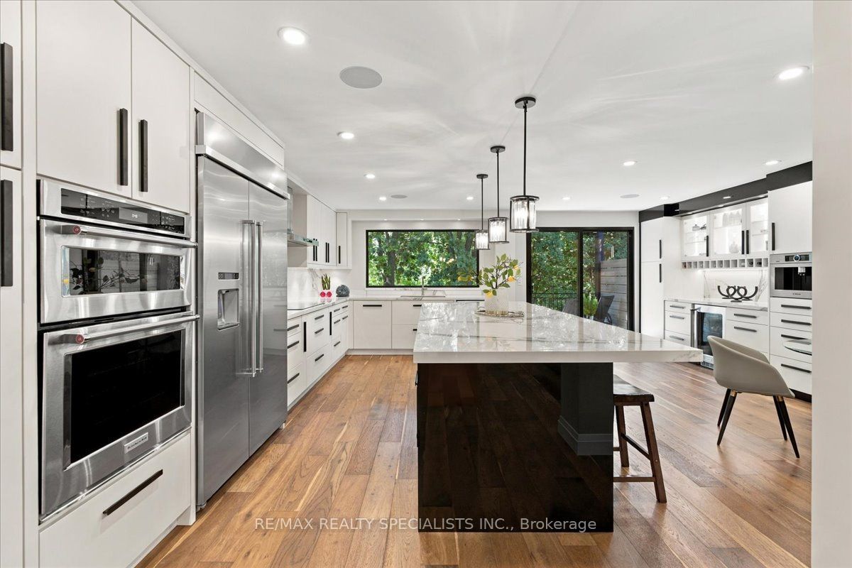 1131 Highgate Place Property Photo 10