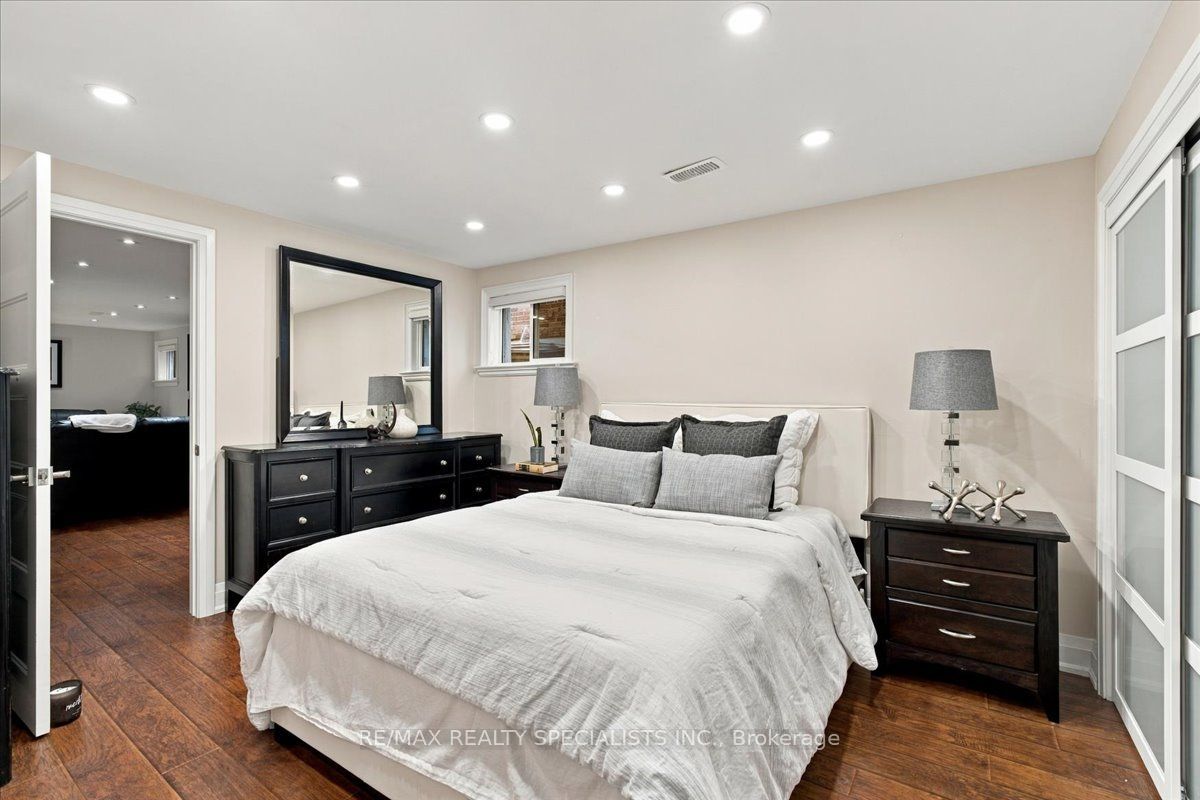 1131 Highgate Place Property Photo 37