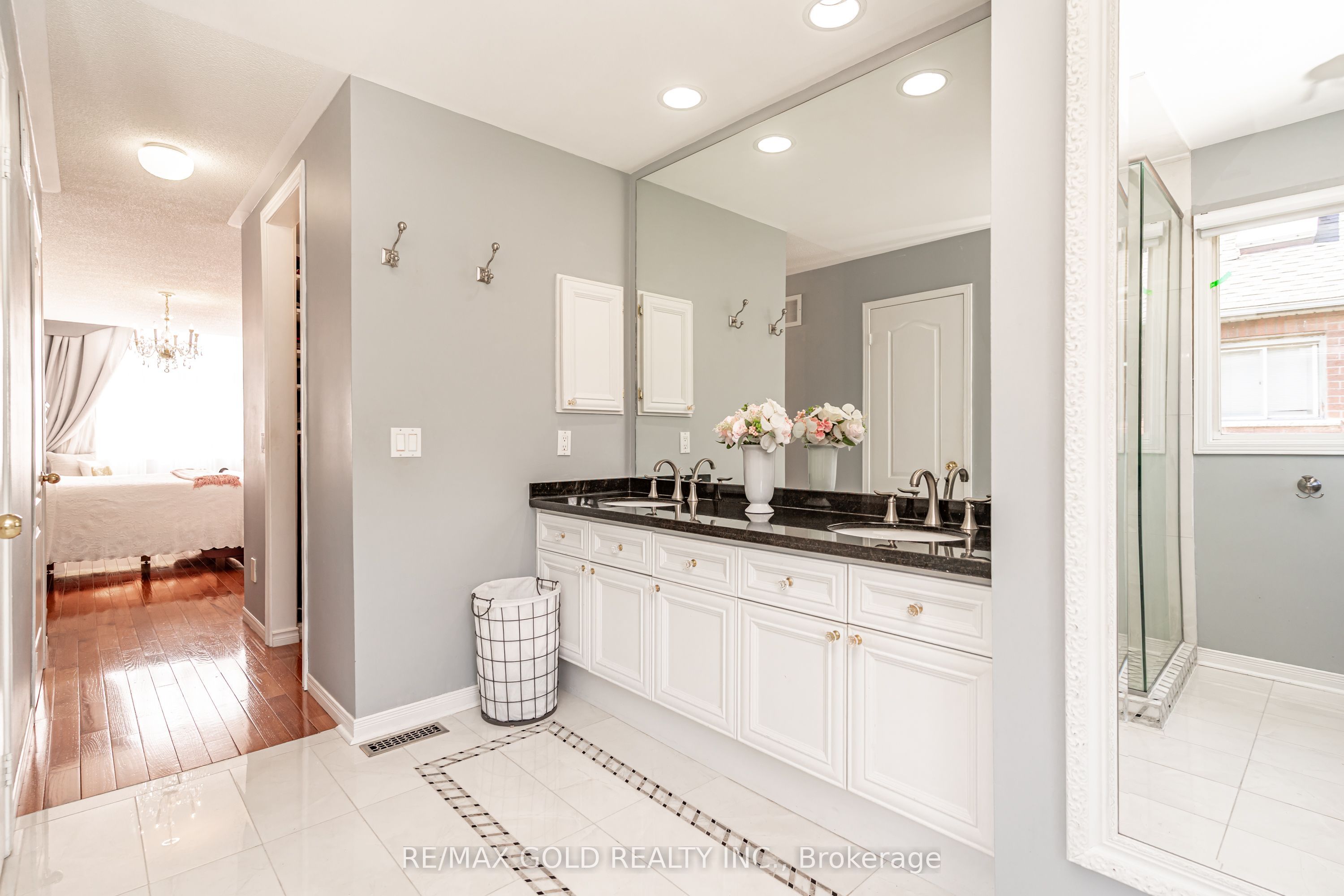 690 Peter Robertson Boulevard Property Photo 25