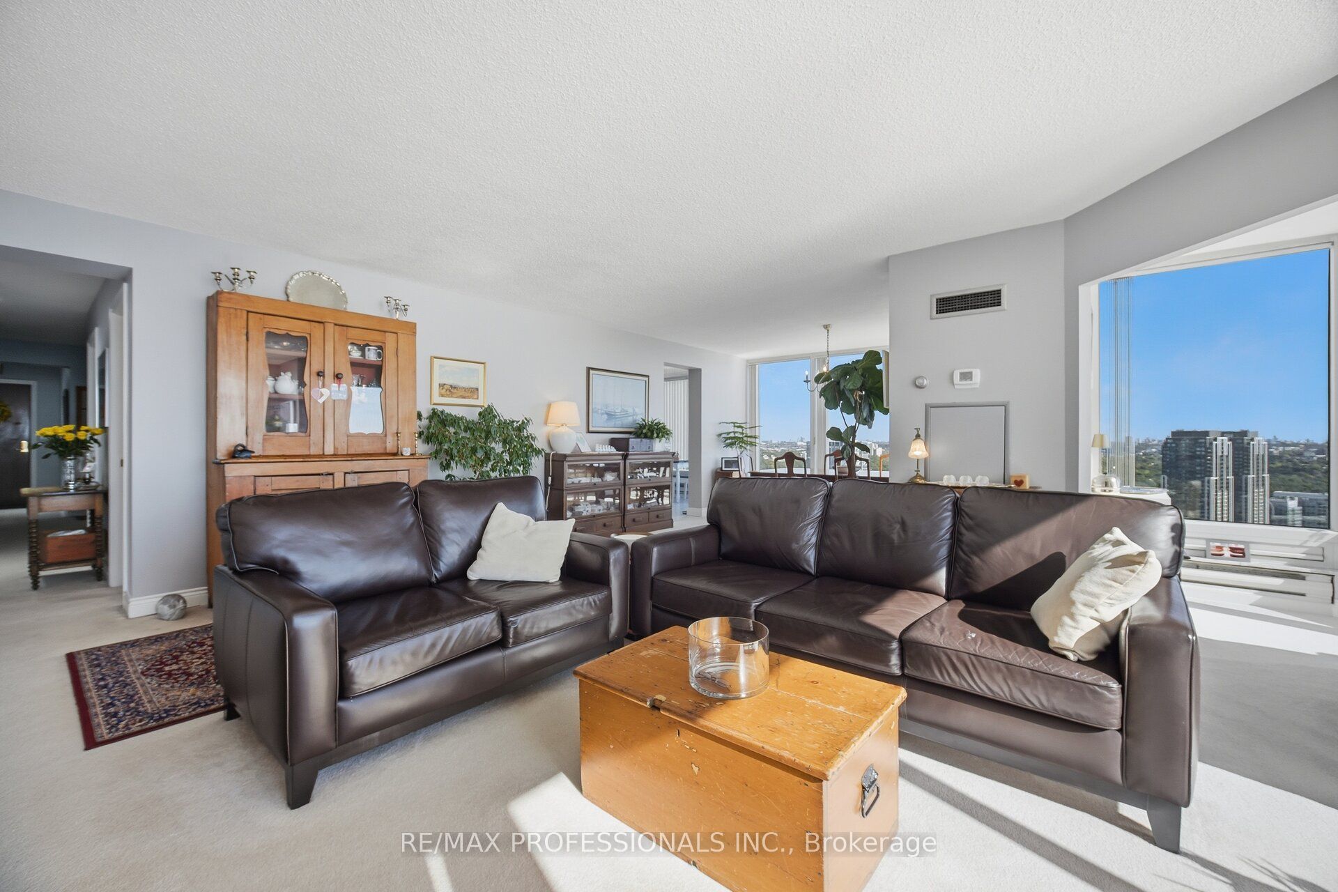 1 Palace Pier Court 4203 Property Photo 7