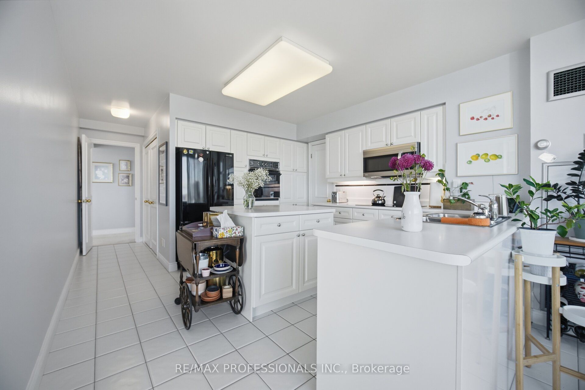 1 Palace Pier Court 4203 Property Photo 15