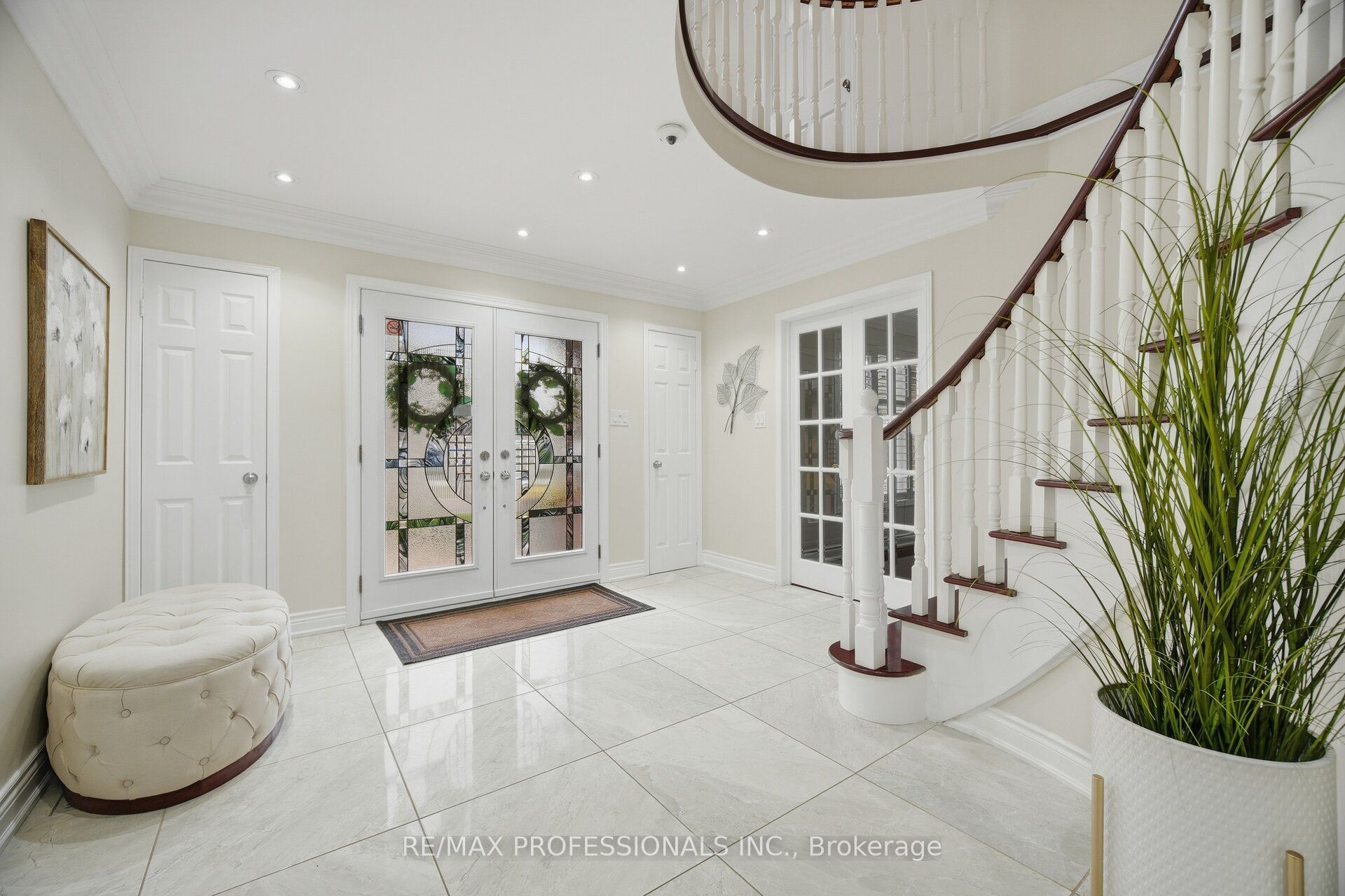4 Mcfadden Drive Property Photo 5