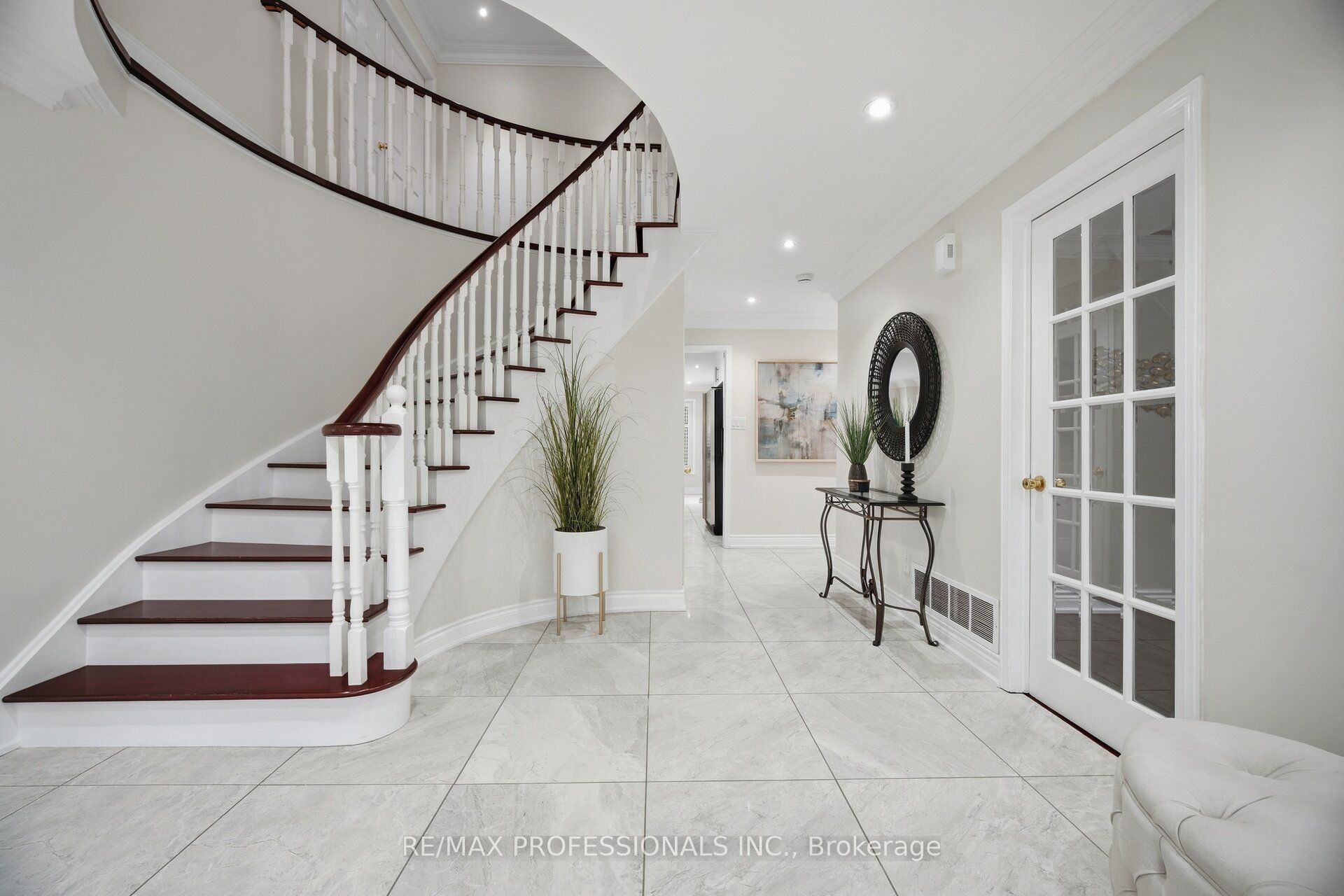 4 Mcfadden Drive Property Photo 6