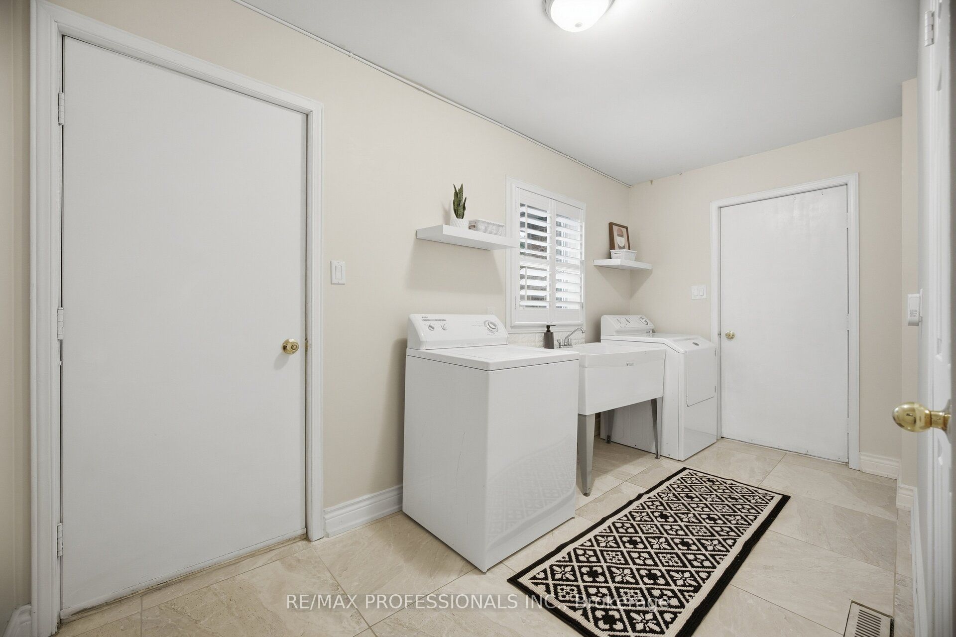 4 Mcfadden Drive Property Photo 21