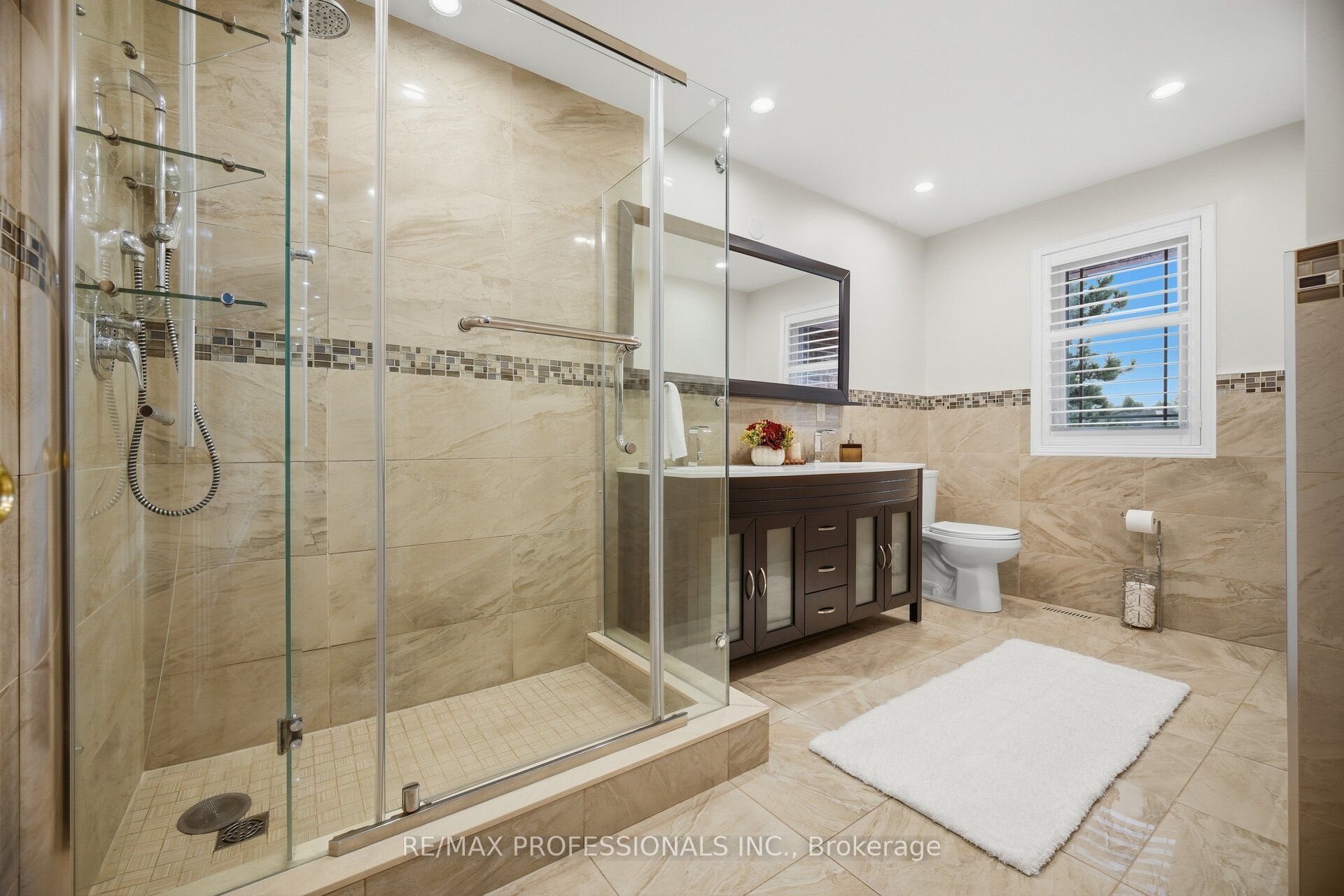 4 Mcfadden Drive Property Photo 36