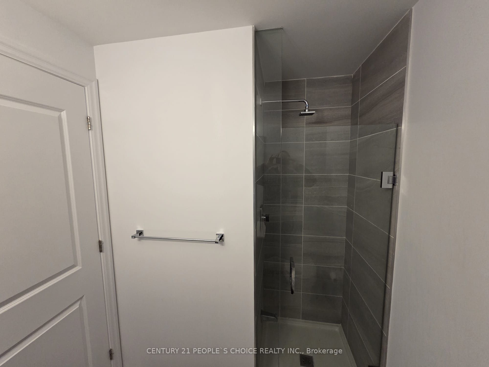 30 Elm Drive W 1102 Property Photo 11