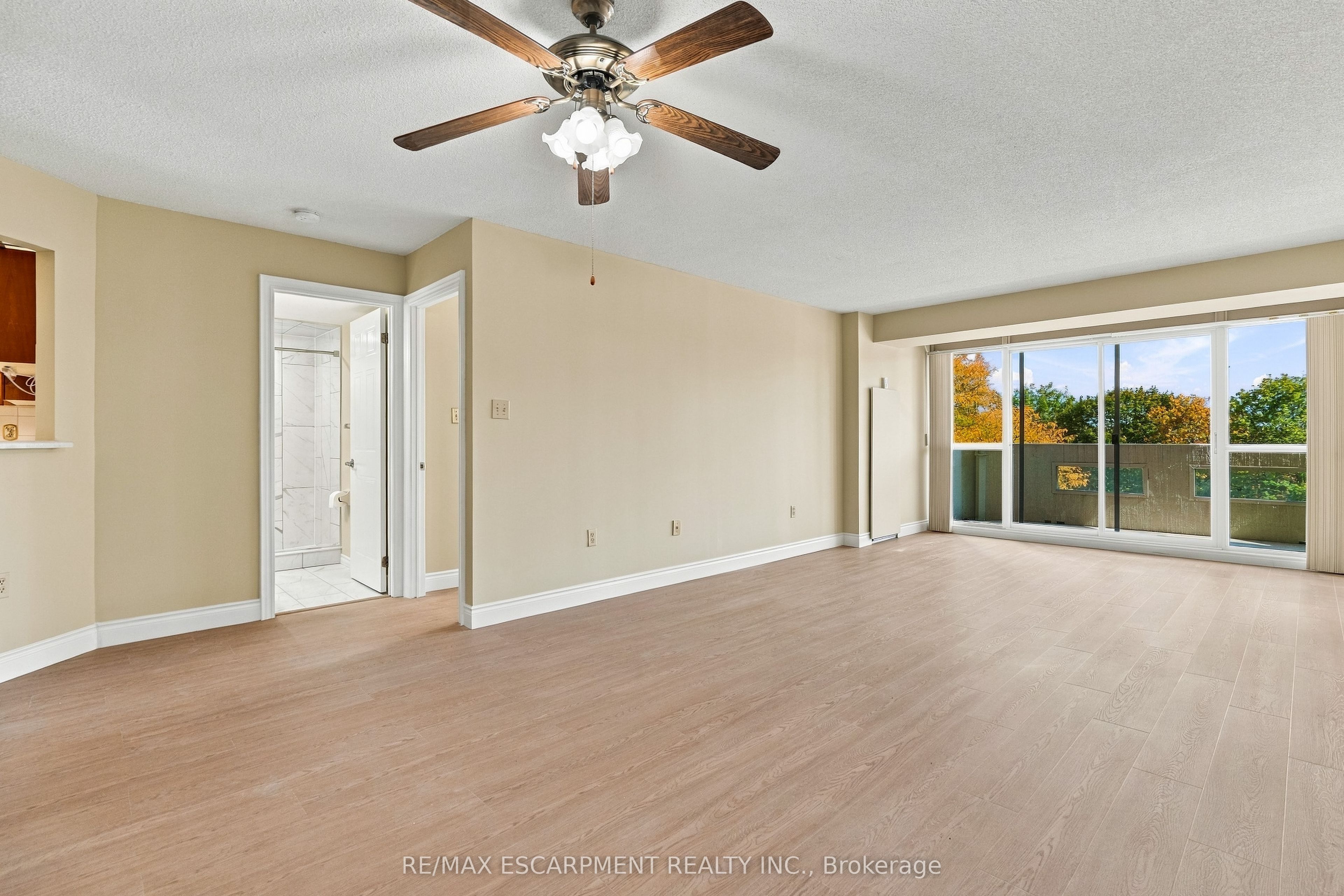 5070 Pinedale Avenue 302 Property Photo 11