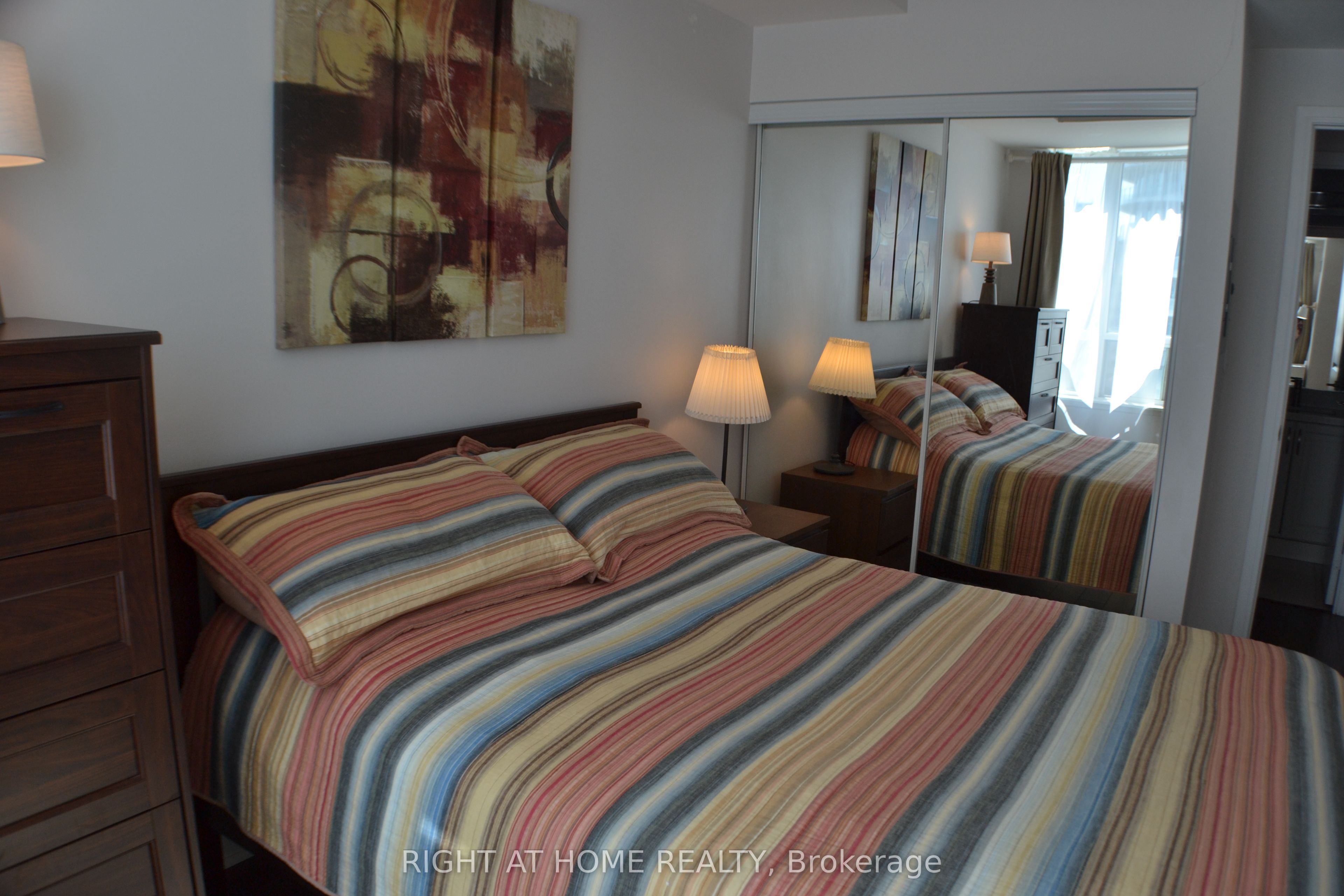 80 Absolute Avenue 1508 Property Photo 33