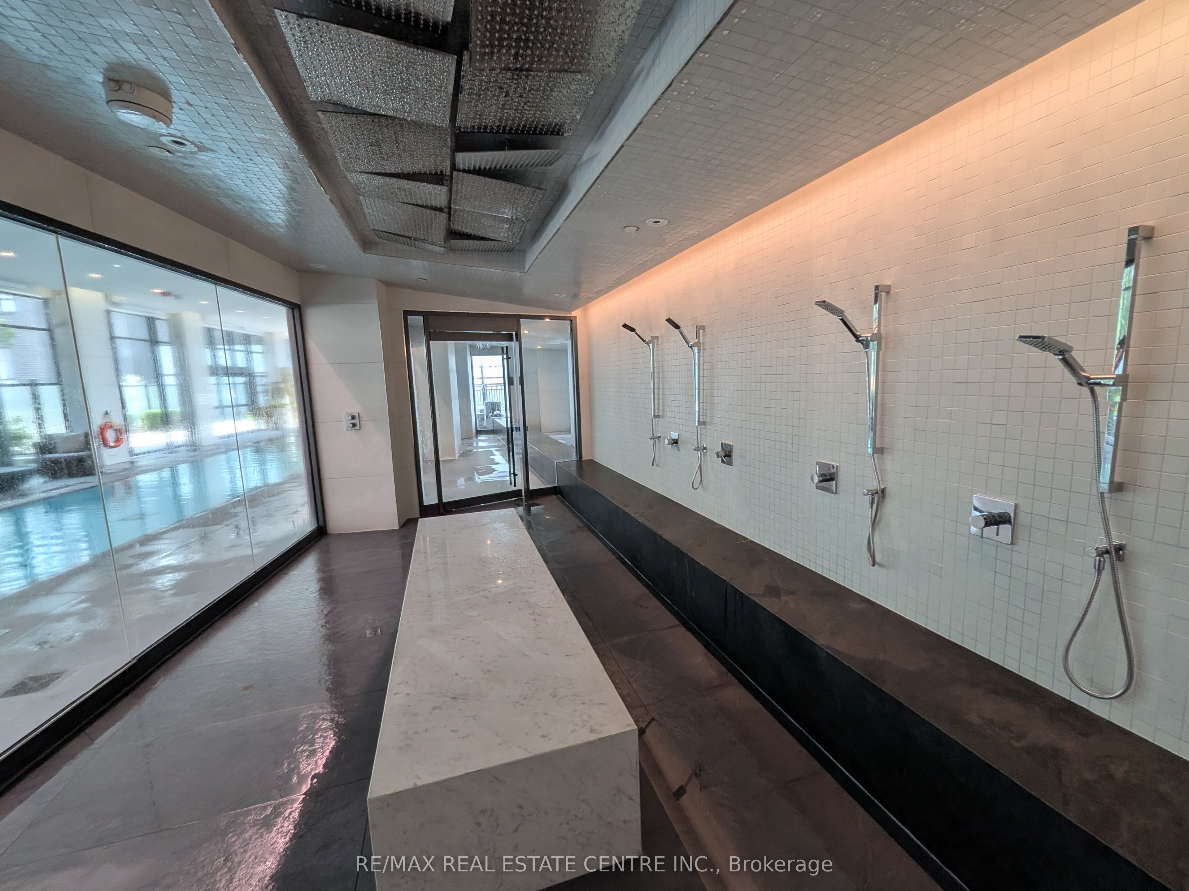 2450 Old Bronte Road 340 Property Photo 14
