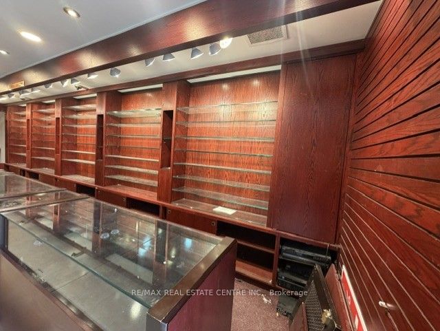 7206 Airport Road 5 Property Photo 16