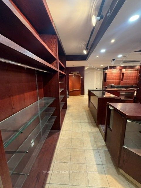 7206 Airport Road 5 Property Photo 27